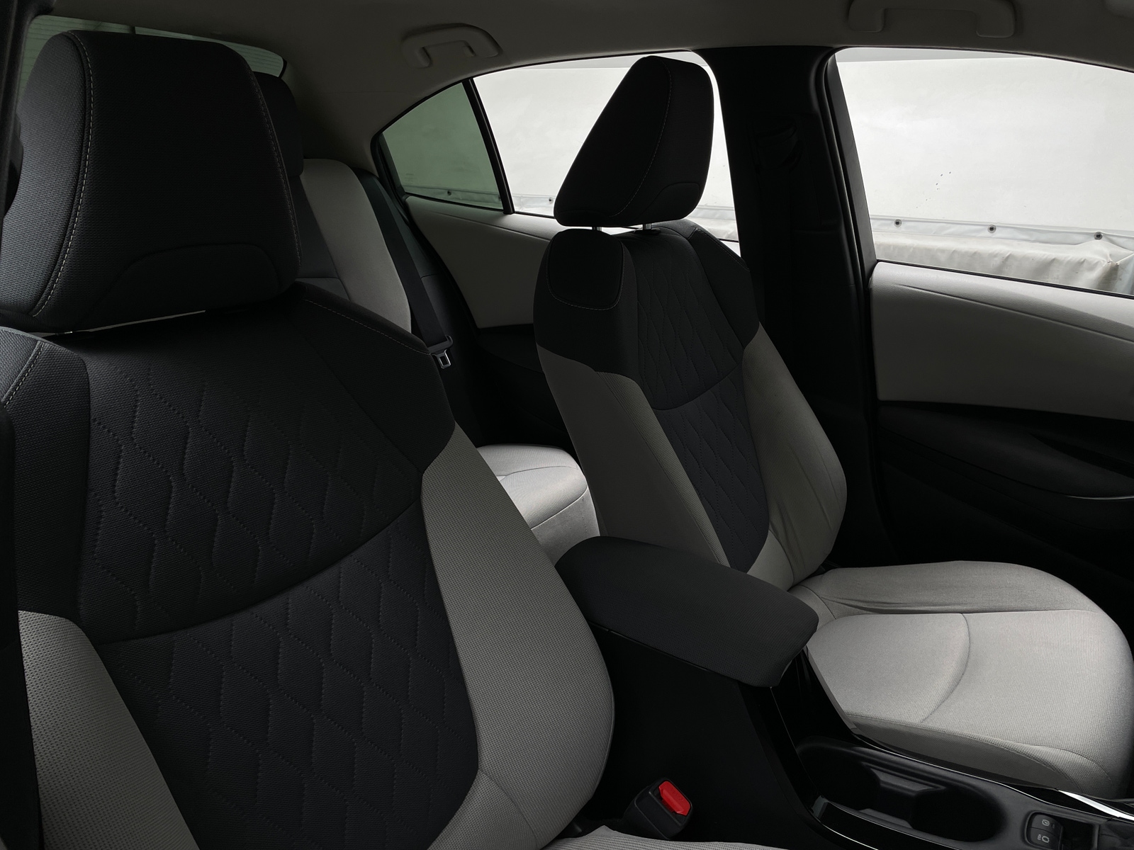 Thumbnail: 2021 Toyota Corolla - 2