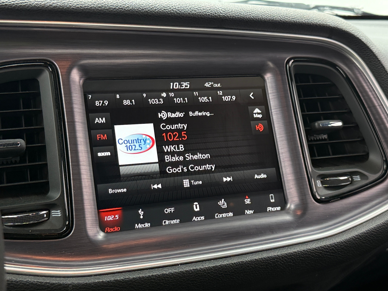 Thumbnail: 2018 Dodge Challenger - 2