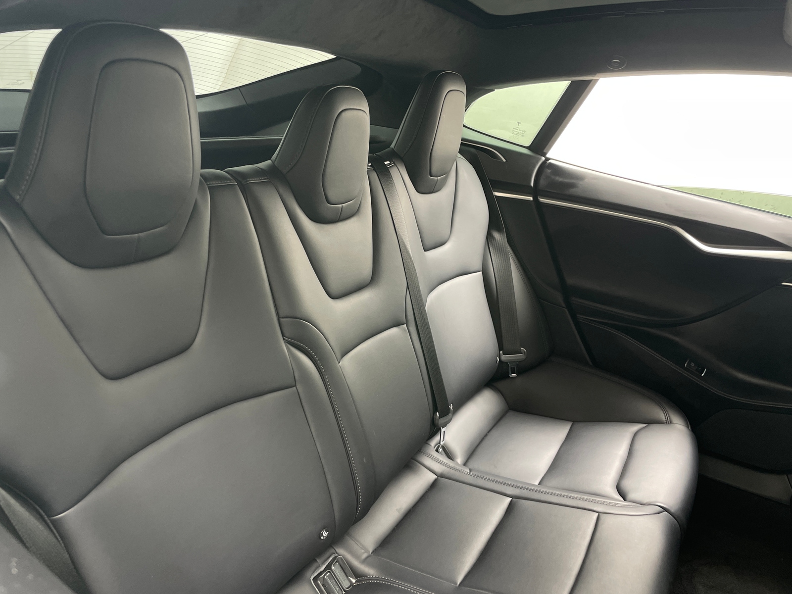 Thumbnail: 2017 Tesla Model S - 5