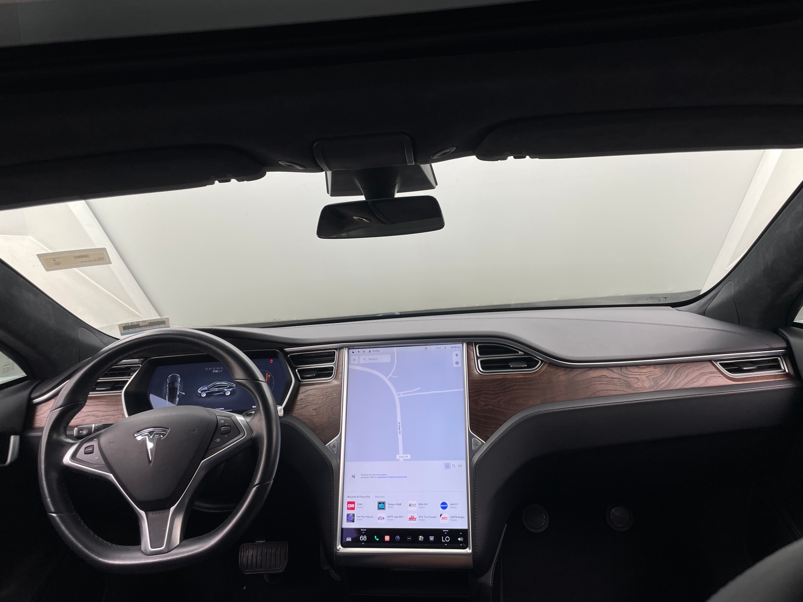 Thumbnail: 2017 Tesla Model S - 2