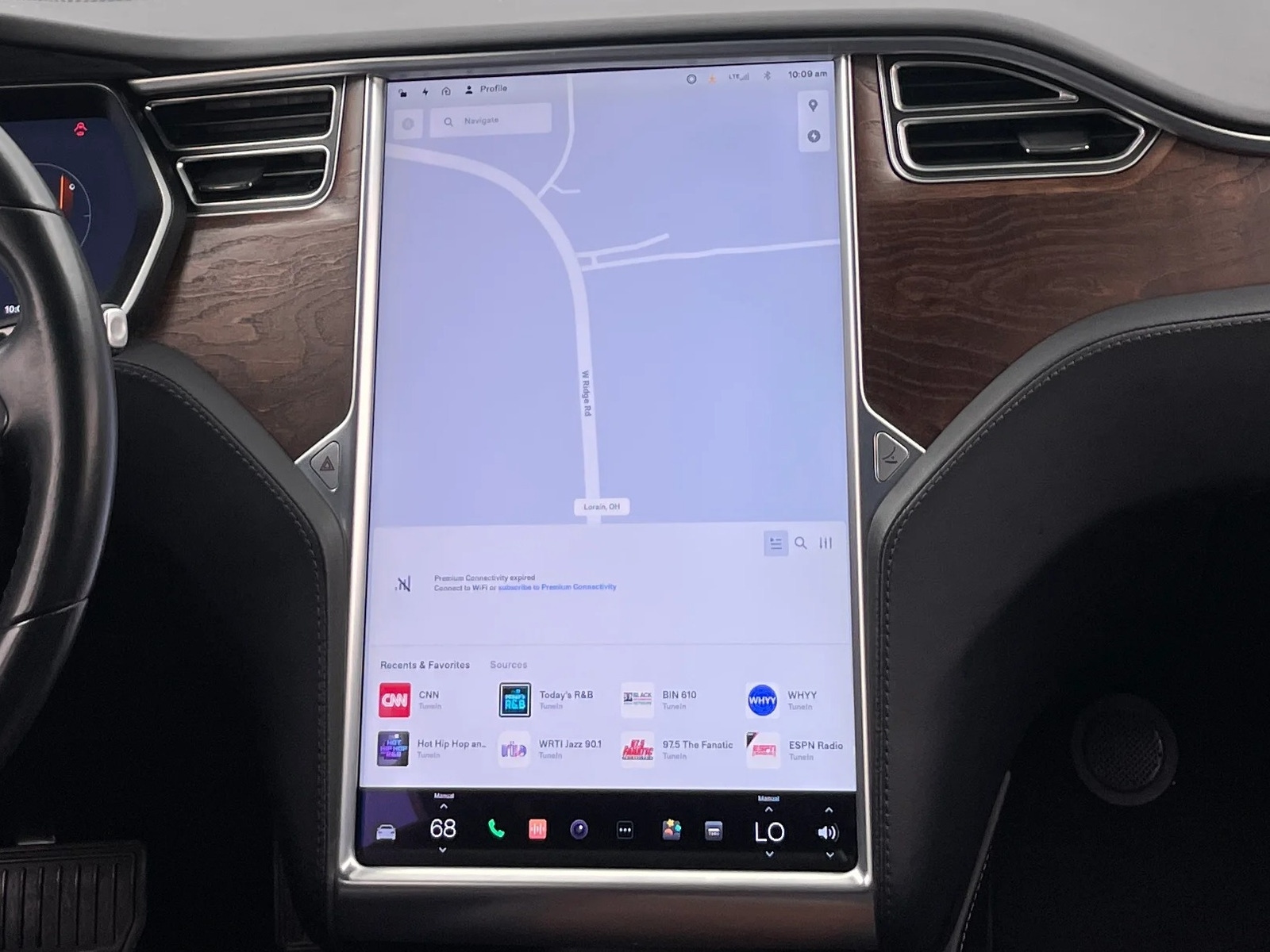 Thumbnail: 2017 Tesla Model S - 3