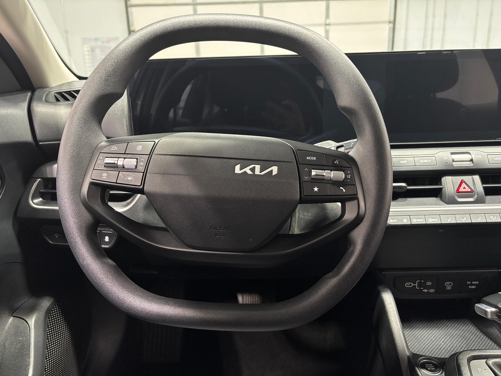 Thumbnail: 2025 Kia K4 - 5