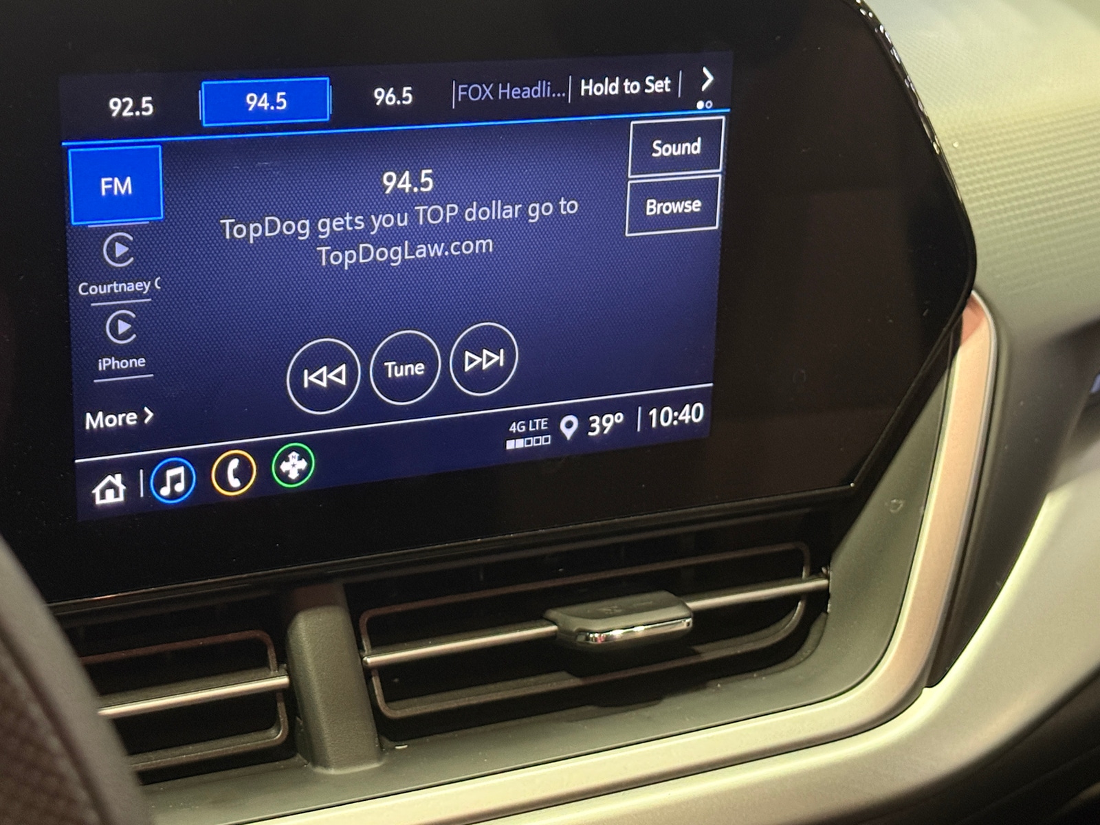 Thumbnail: 2025 Chevrolet Trax - 4