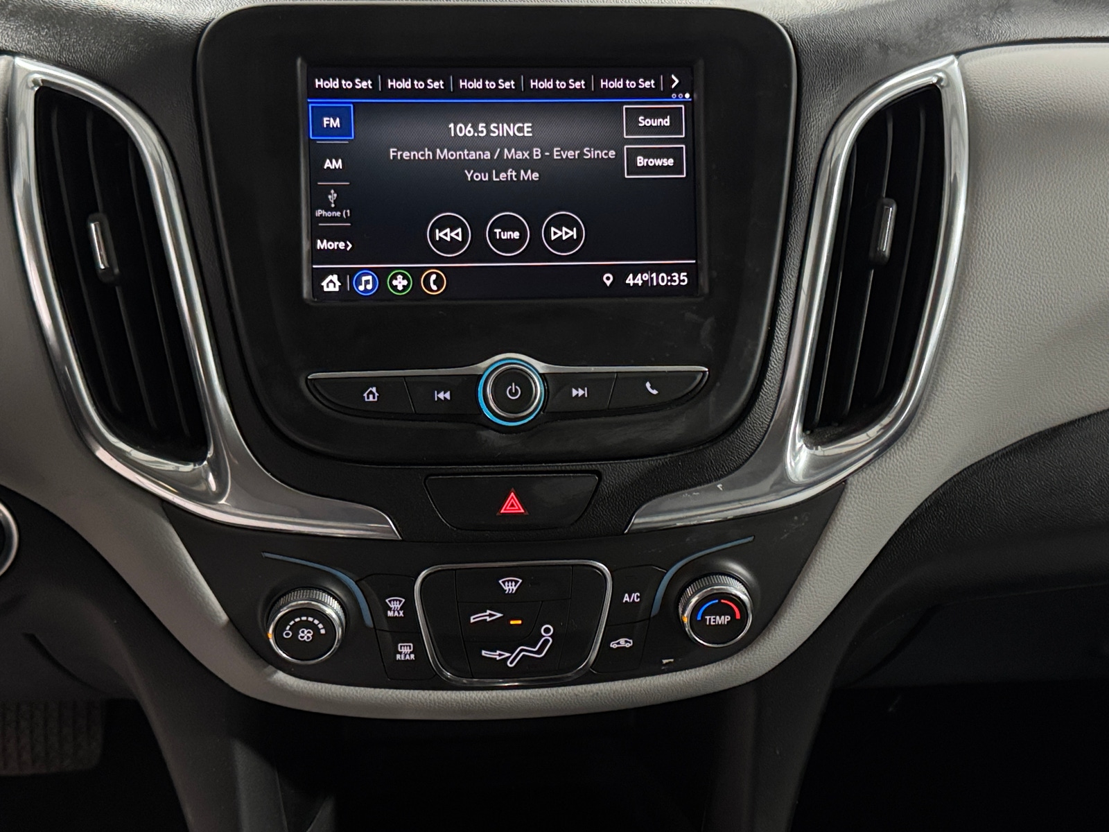 Thumbnail: 2021 Chevrolet Equinox - 4