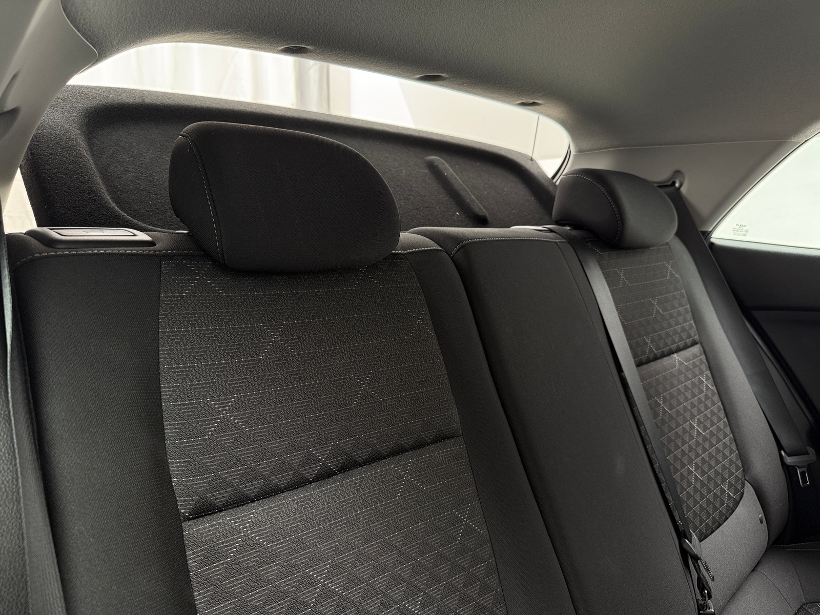 Thumbnail: 2023 Kia Rio - 6