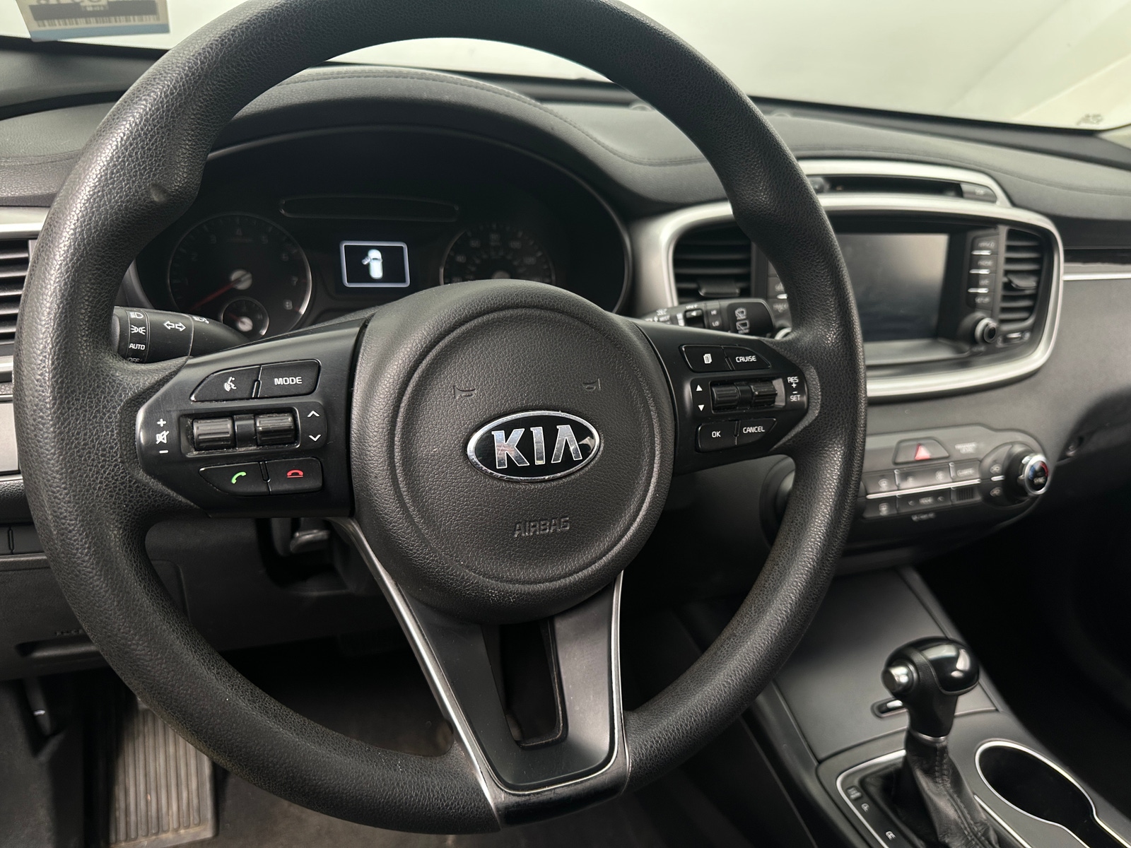Thumbnail: 2018 Kia Sorento - 5