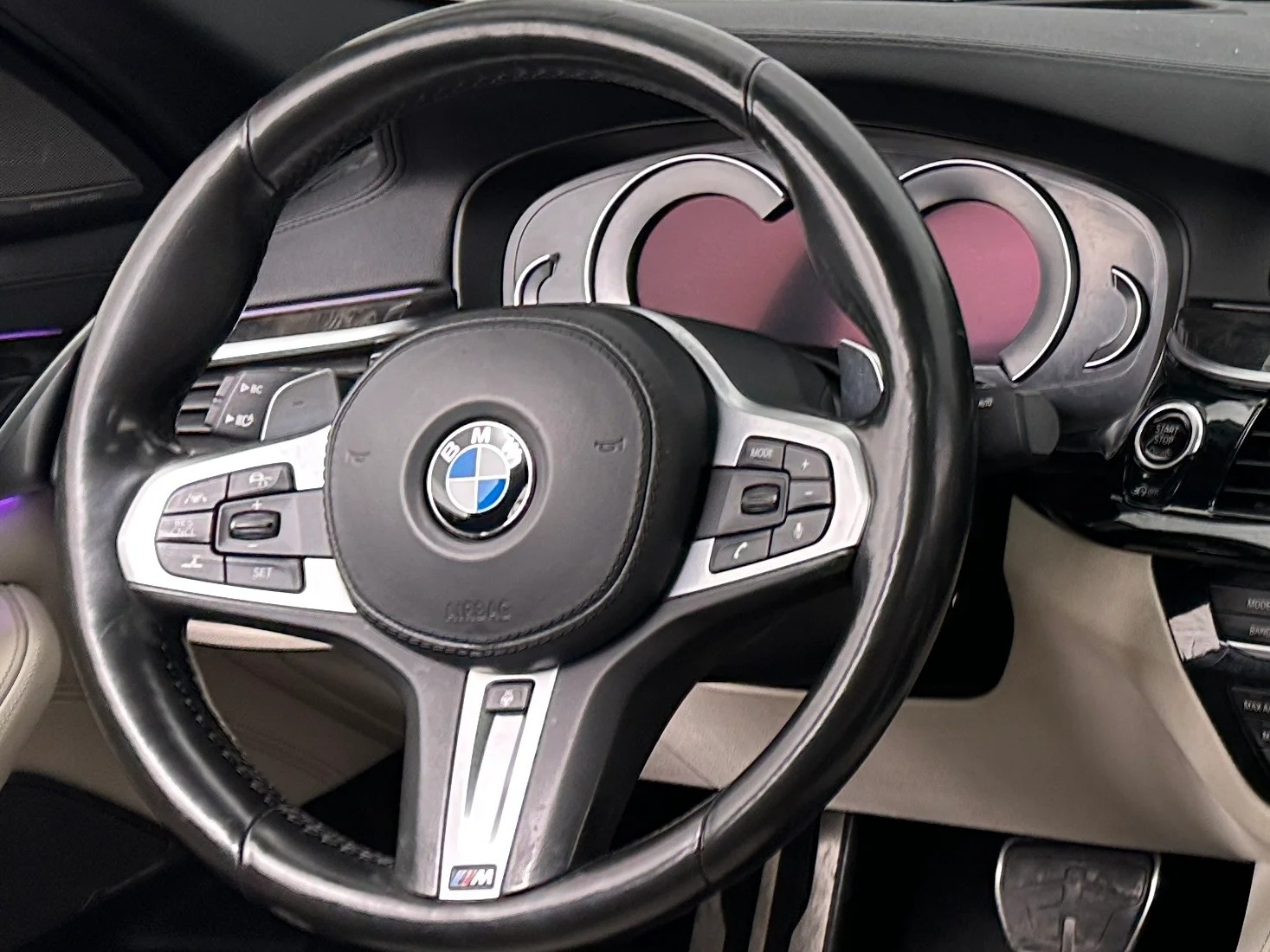 Thumbnail: 2018 BMW 5 Series - 4