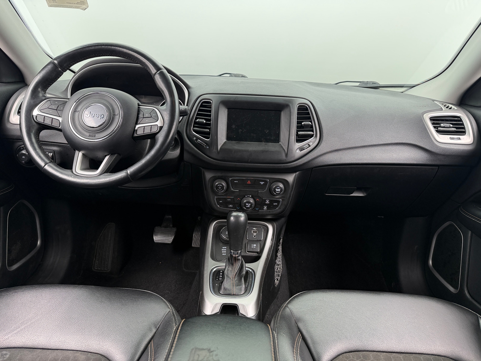 Thumbnail: 2019 Jeep Compass - 2