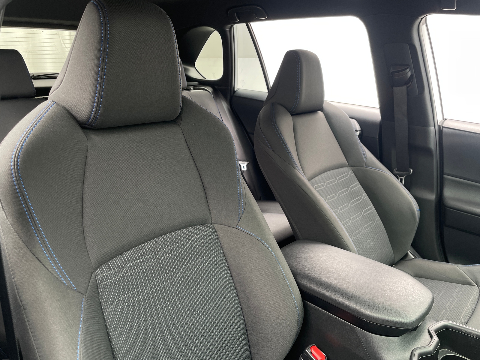 Thumbnail: 2024 Toyota RAV4 - 2