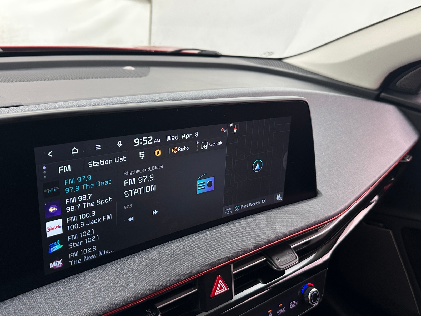 Thumbnail: 2023 Kia EV6 - 3