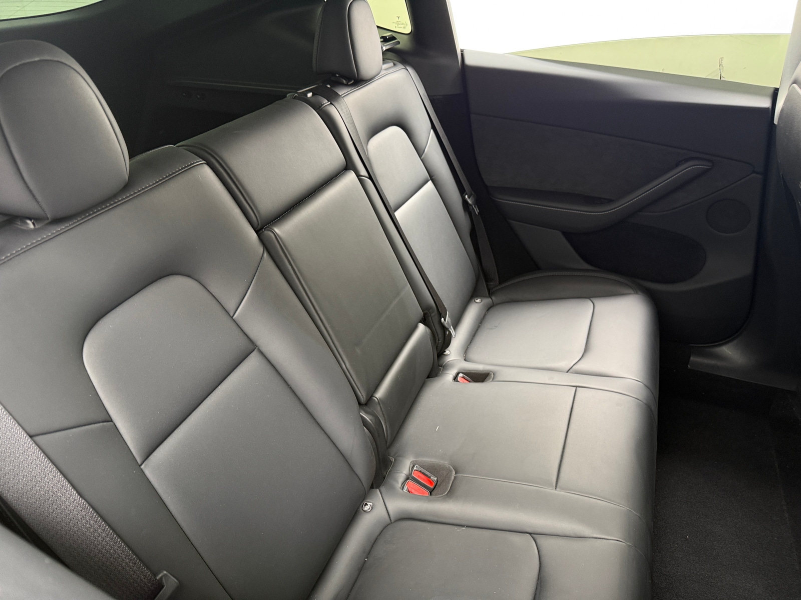 Thumbnail: 2023 Tesla Model Y - 4