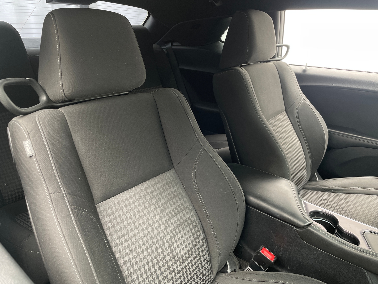 Thumbnail: 2015 Dodge Challenger - 2