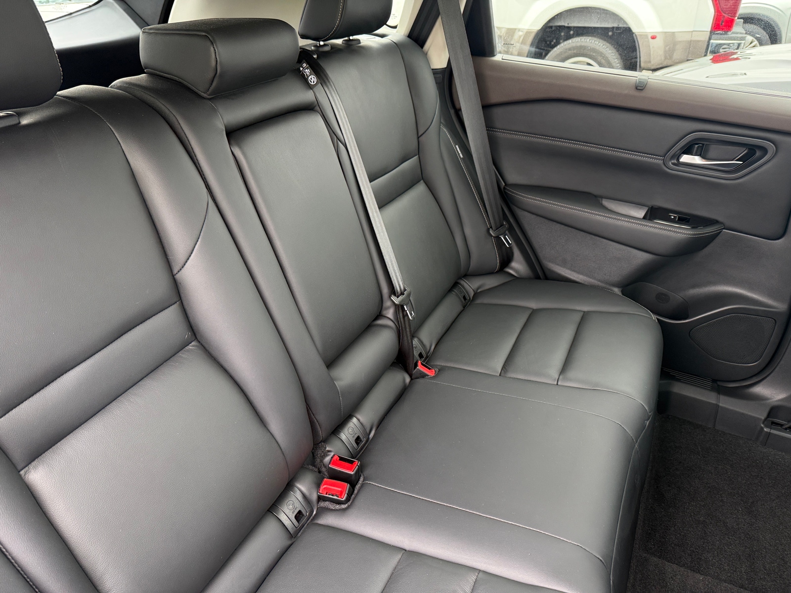 Thumbnail: 2023 Nissan Rogue - 5