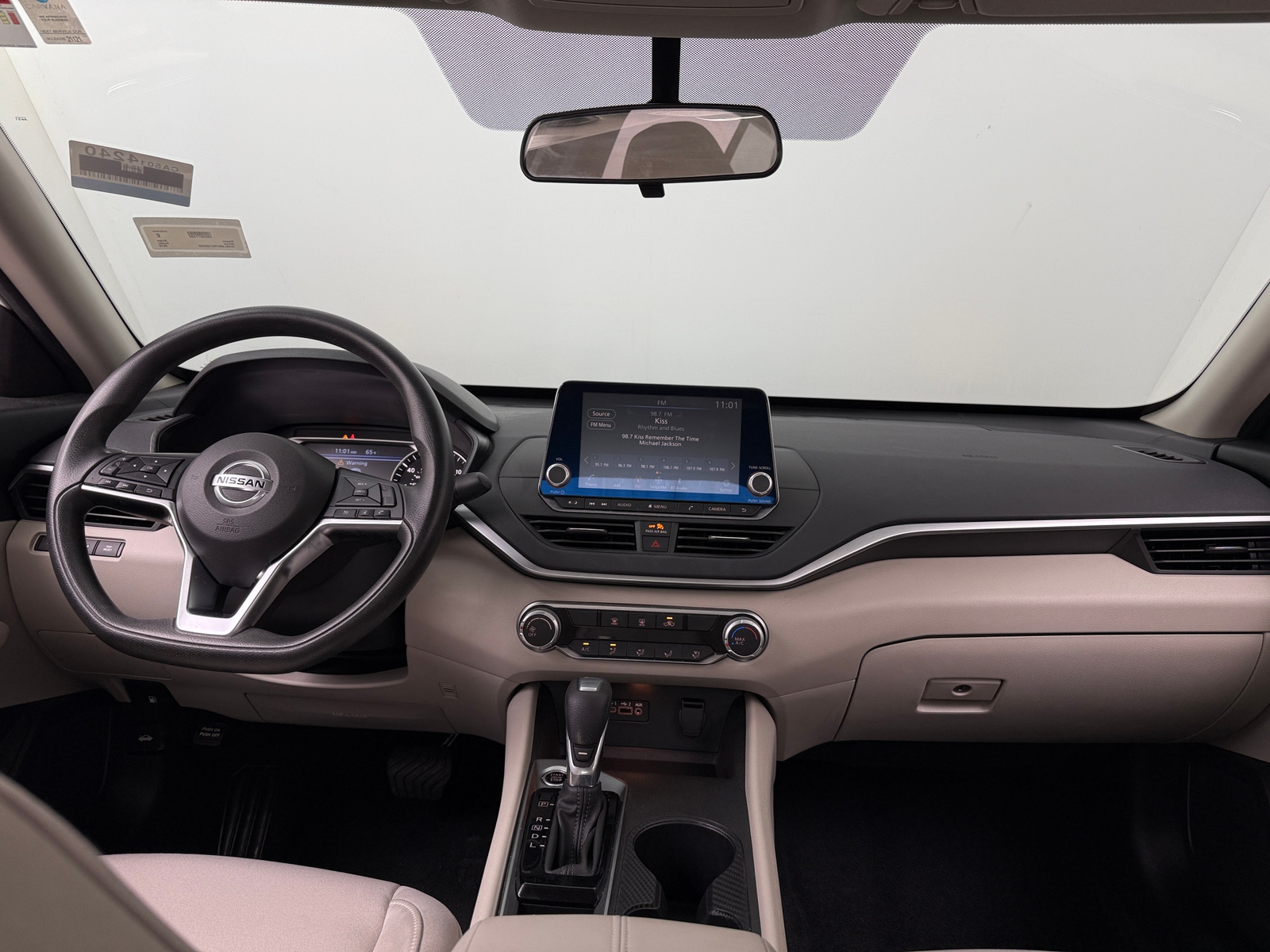 Thumbnail: 2019 Nissan Altima - 3