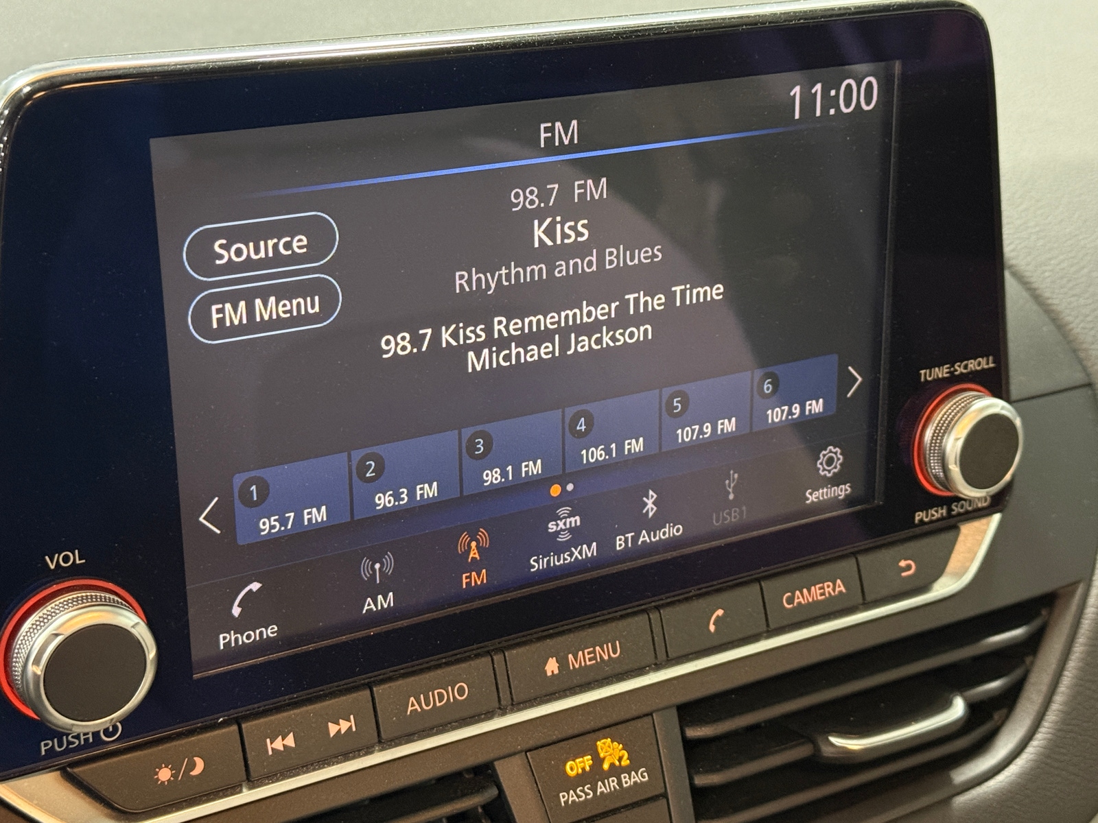 Thumbnail: 2019 Nissan Altima - 4