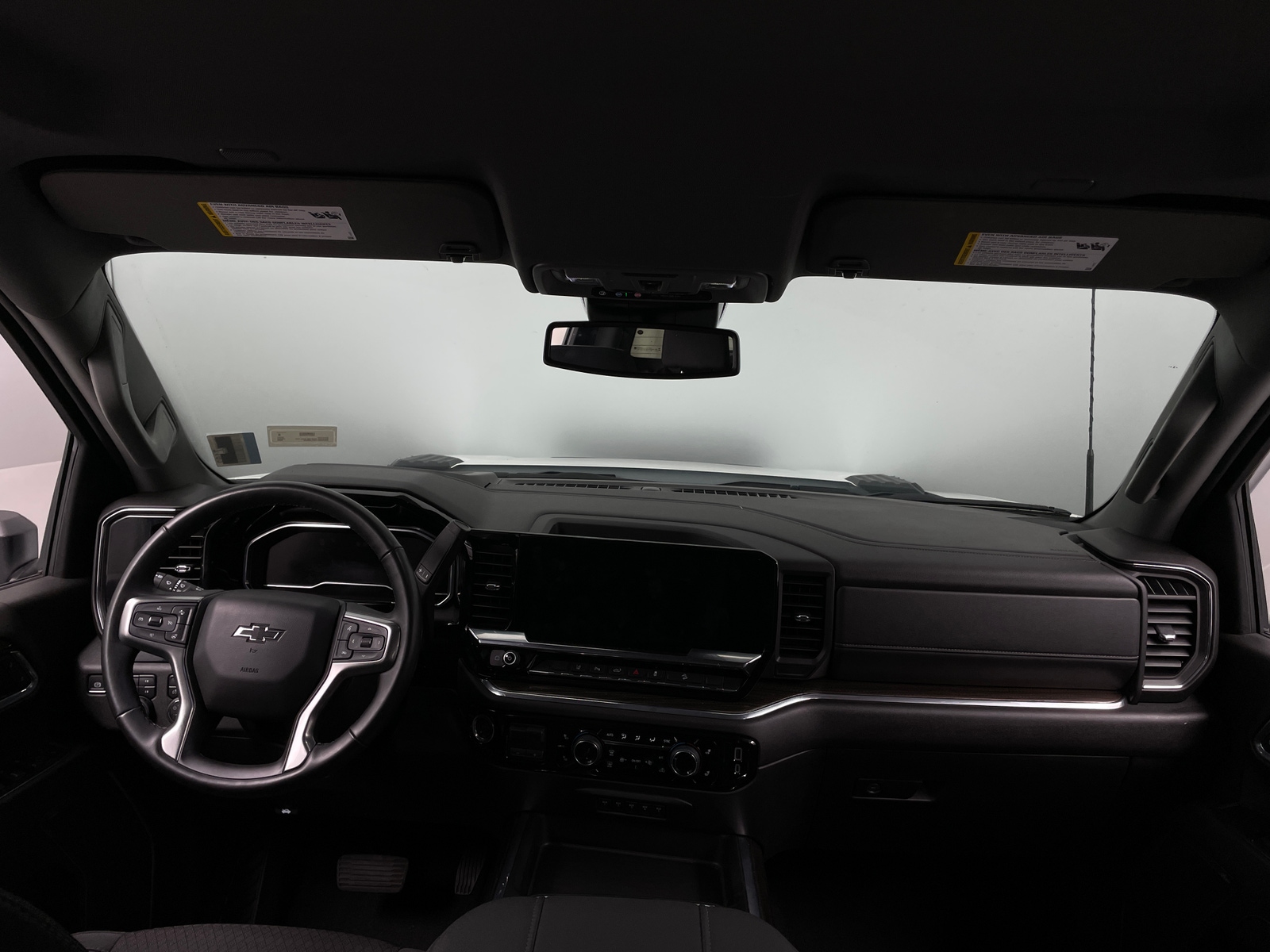 Thumbnail: 2025 Chevrolet Silverado 2500 - 3