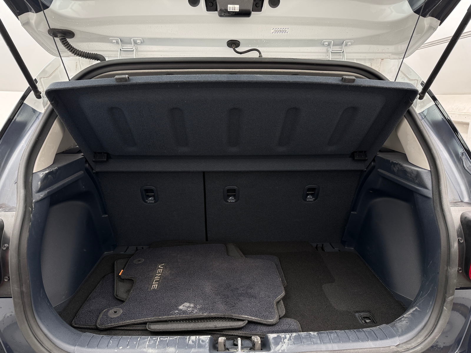 Thumbnail: 2024 Hyundai Venue - 7