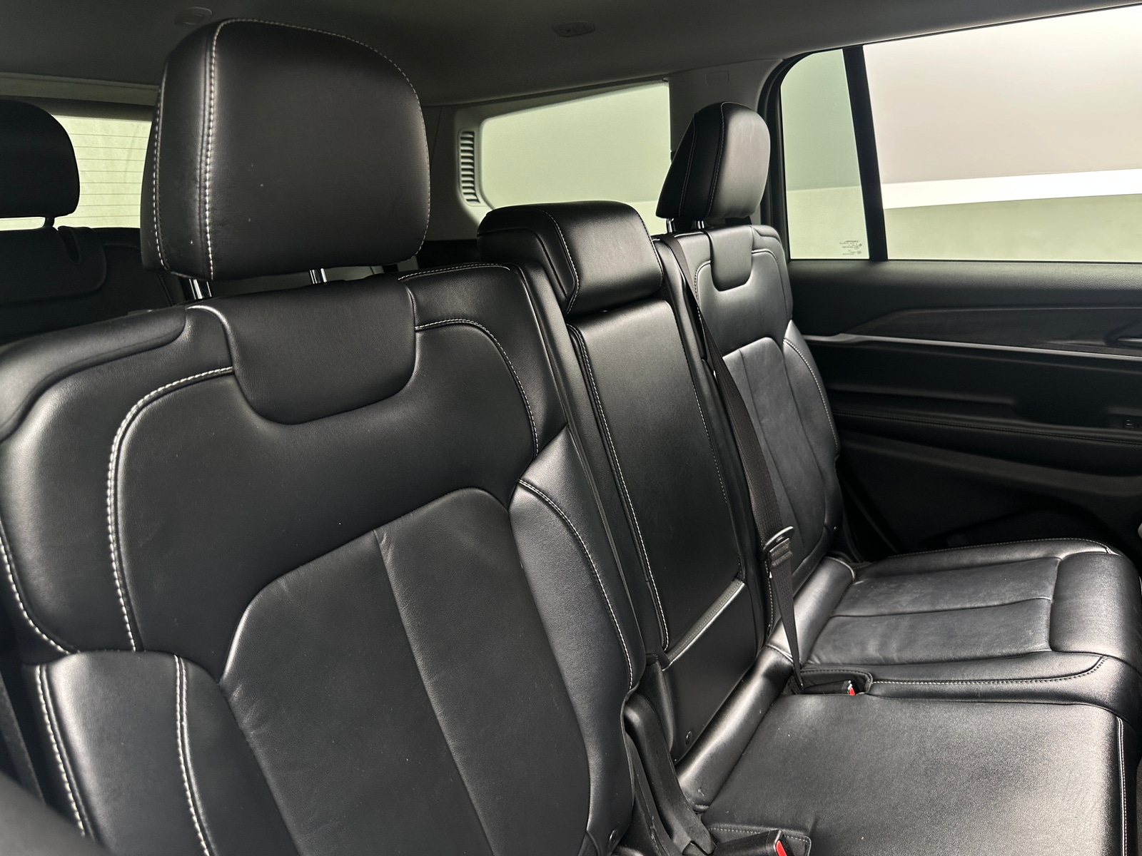 Thumbnail: 2021 Jeep Grand Cherokee L - 5