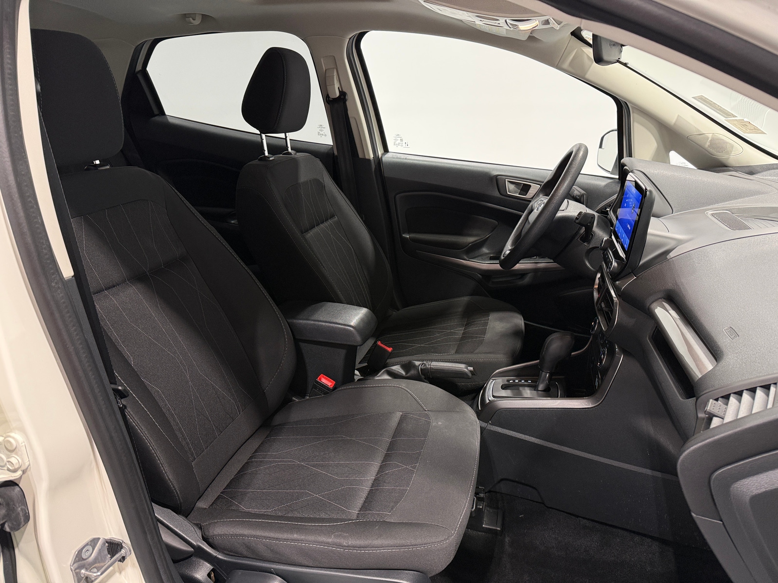 Thumbnail: 2022 Ford EcoSport - 2