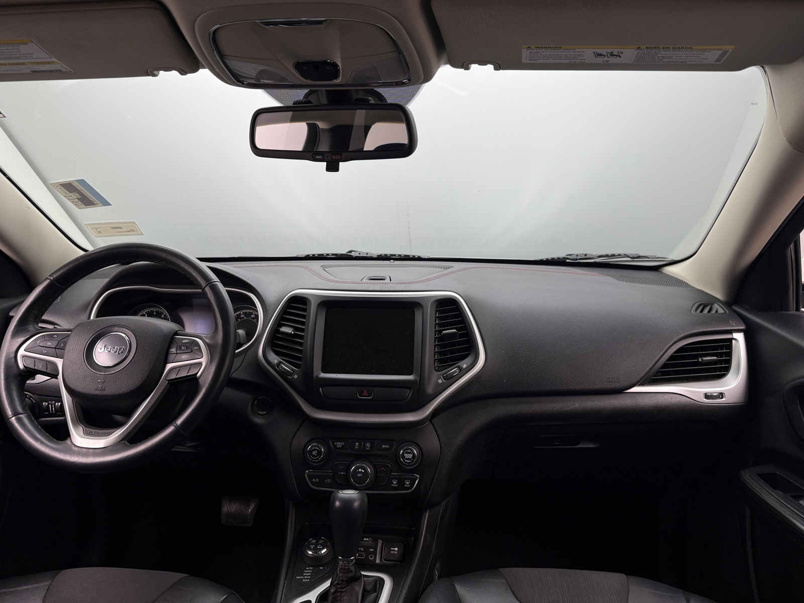 Thumbnail: 2015 Jeep Cherokee - 3