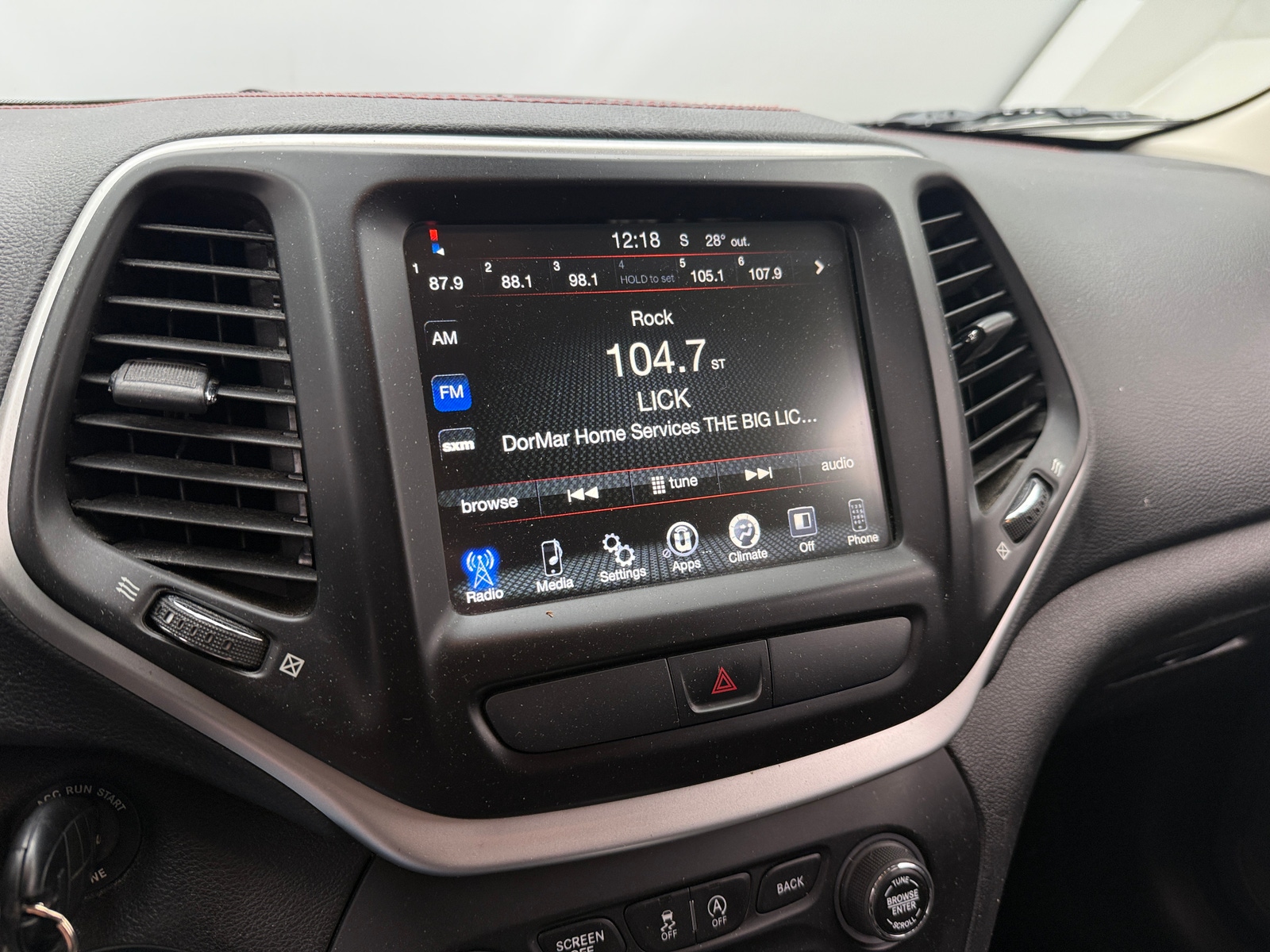 Thumbnail: 2015 Jeep Cherokee - 4