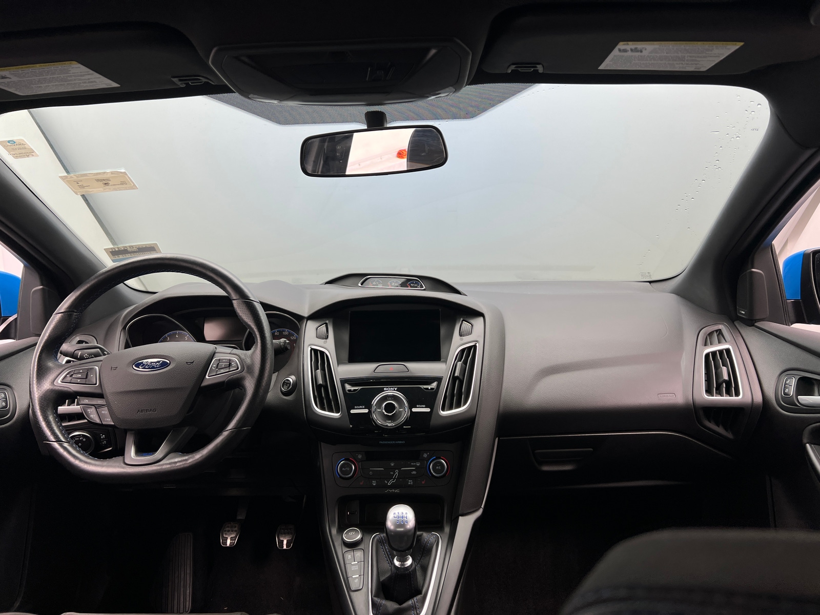 Thumbnail: 2017 Ford Focus - 2