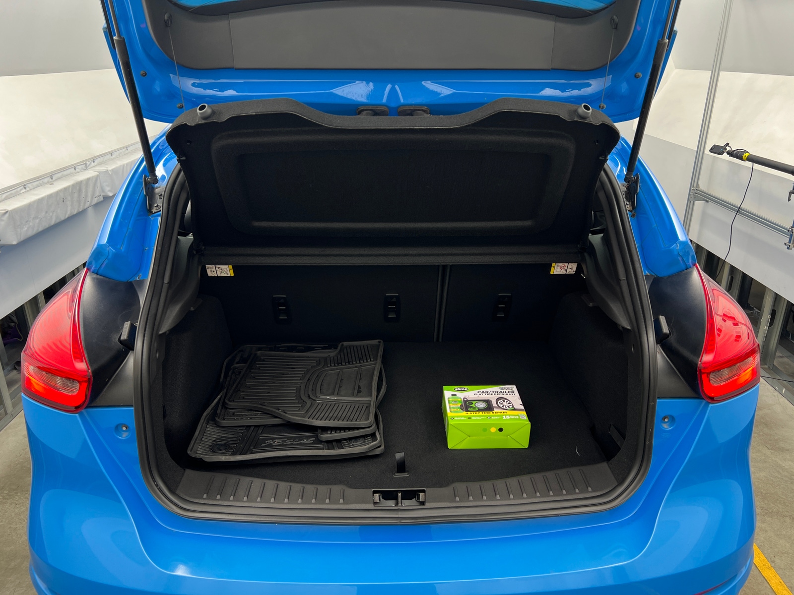 Thumbnail: 2017 Ford Focus - 6