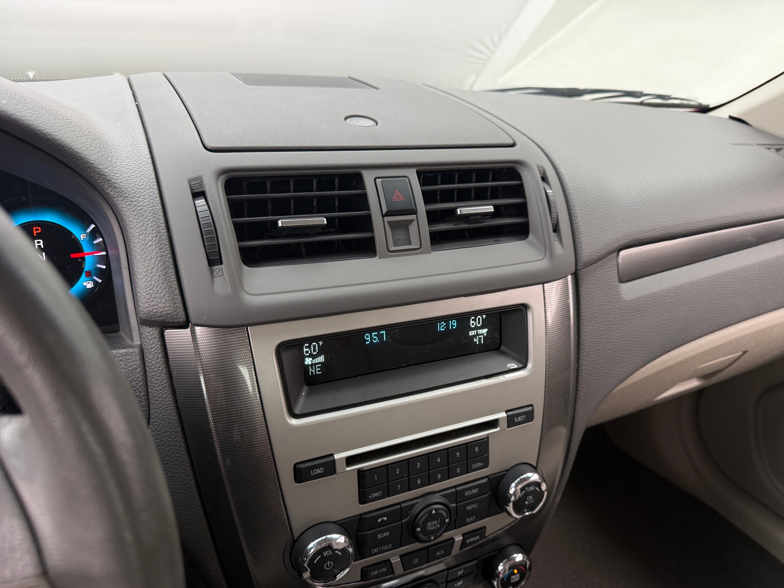 Thumbnail: 2012 Ford Fusion - 3