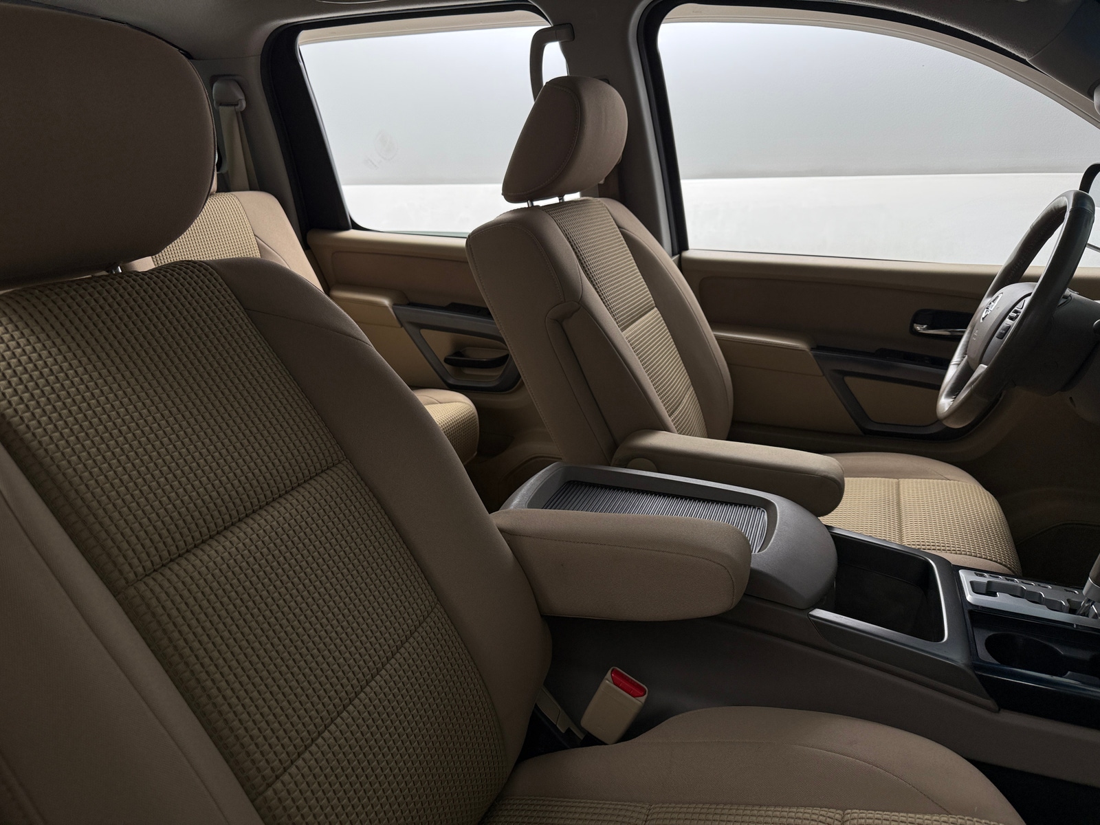 Thumbnail: 2015 Nissan Titan - 2