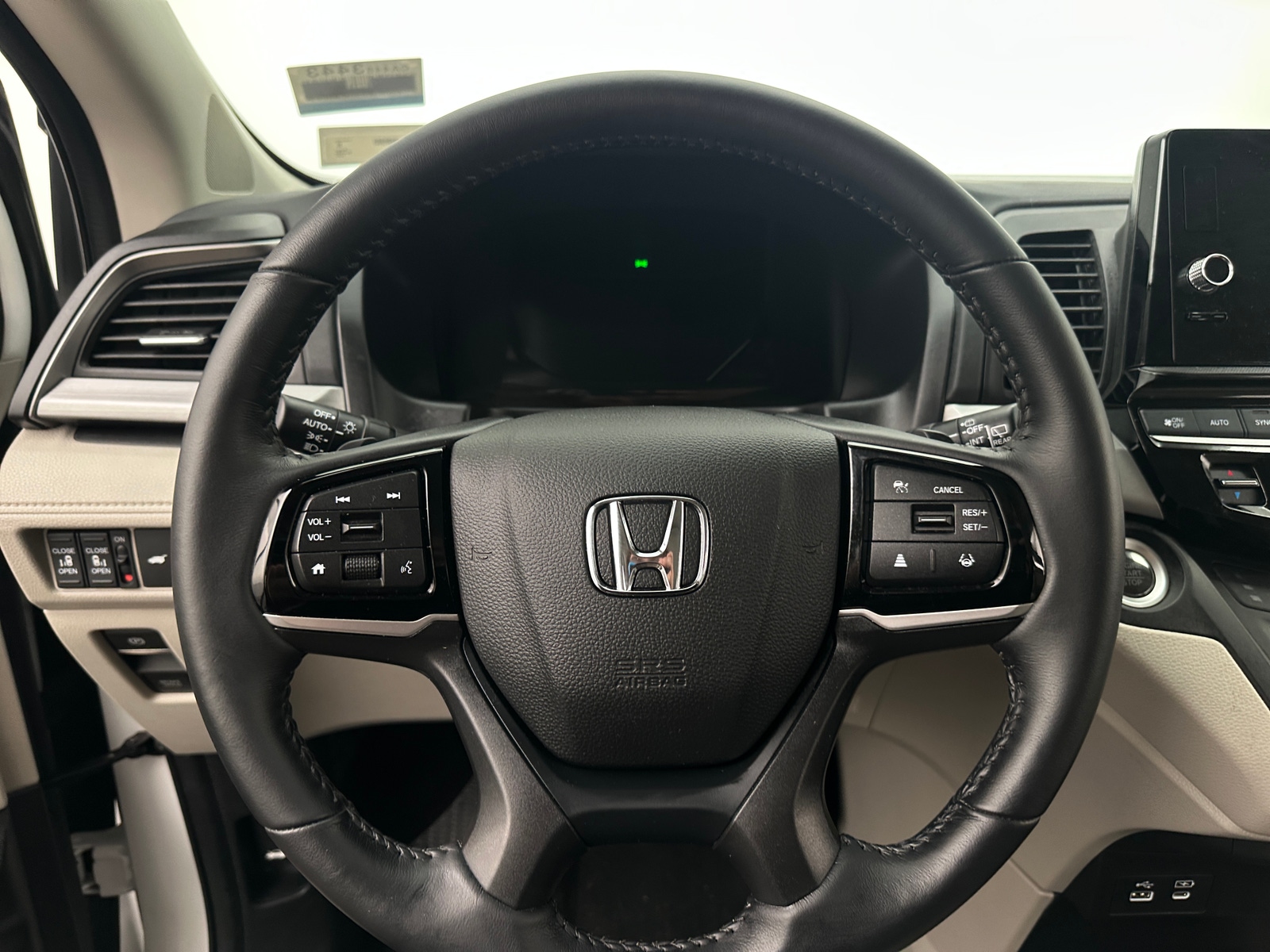 Thumbnail: 2025 Honda Odyssey - 4