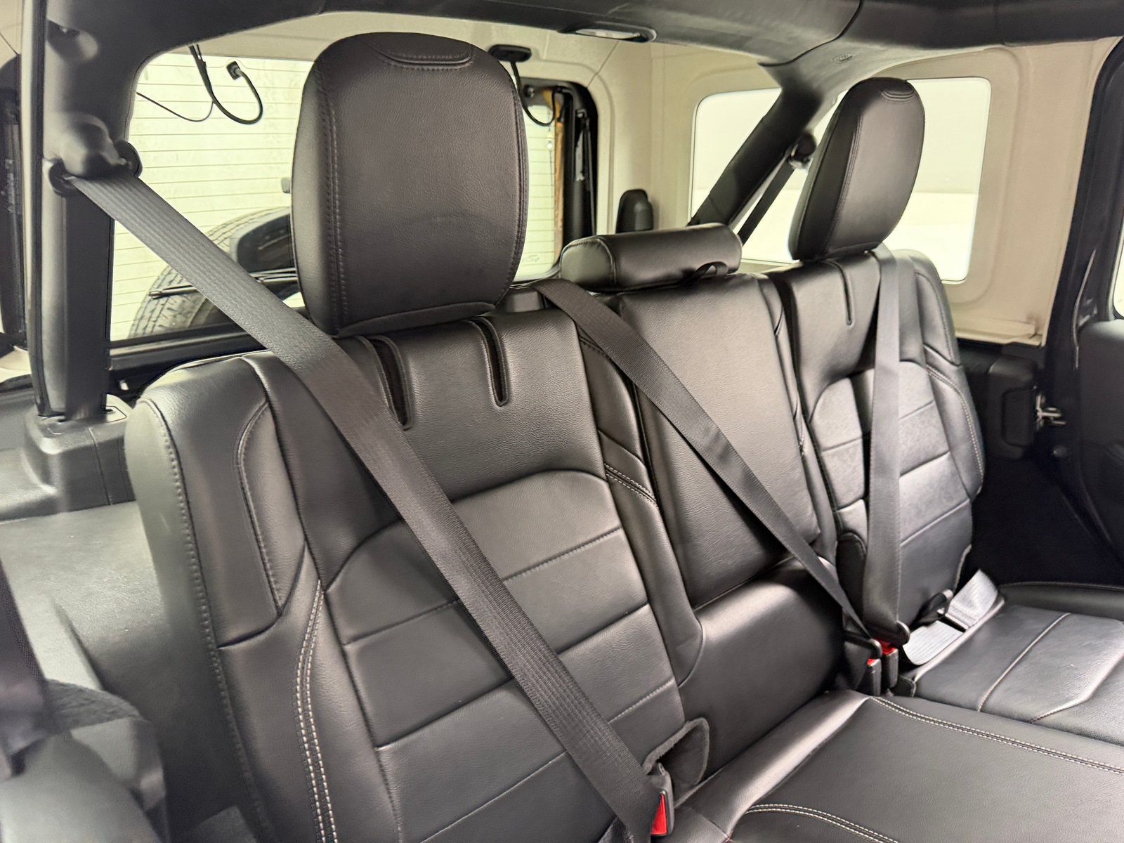 Thumbnail: 2021 Jeep Wrangler - 5