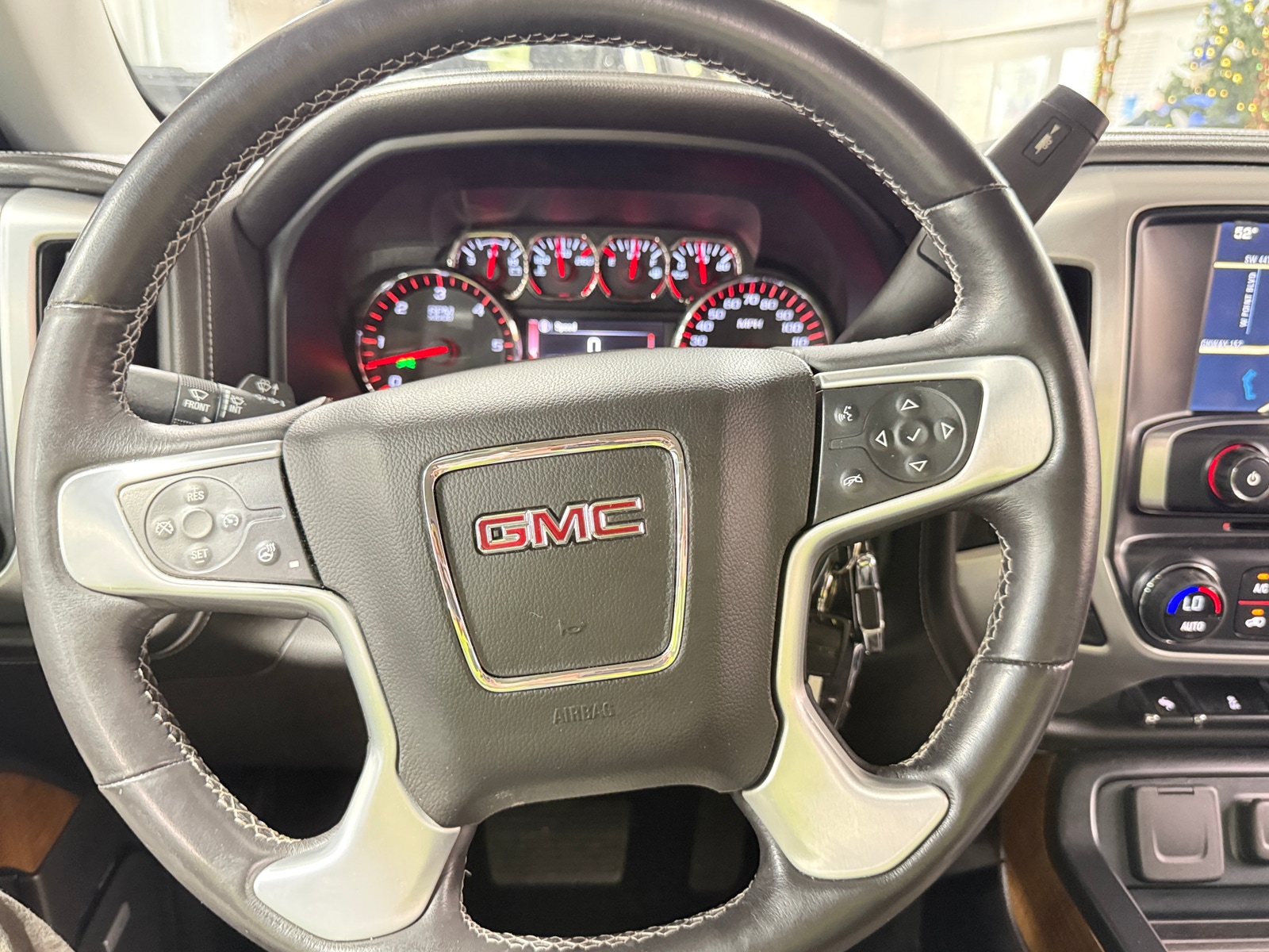 Thumbnail: 2014 GMC Sierra 1500 - 4