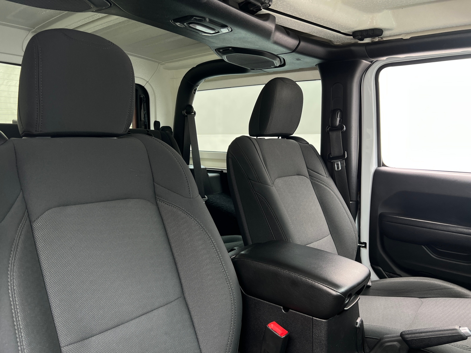 Thumbnail: 2019 Jeep Wrangler - 2