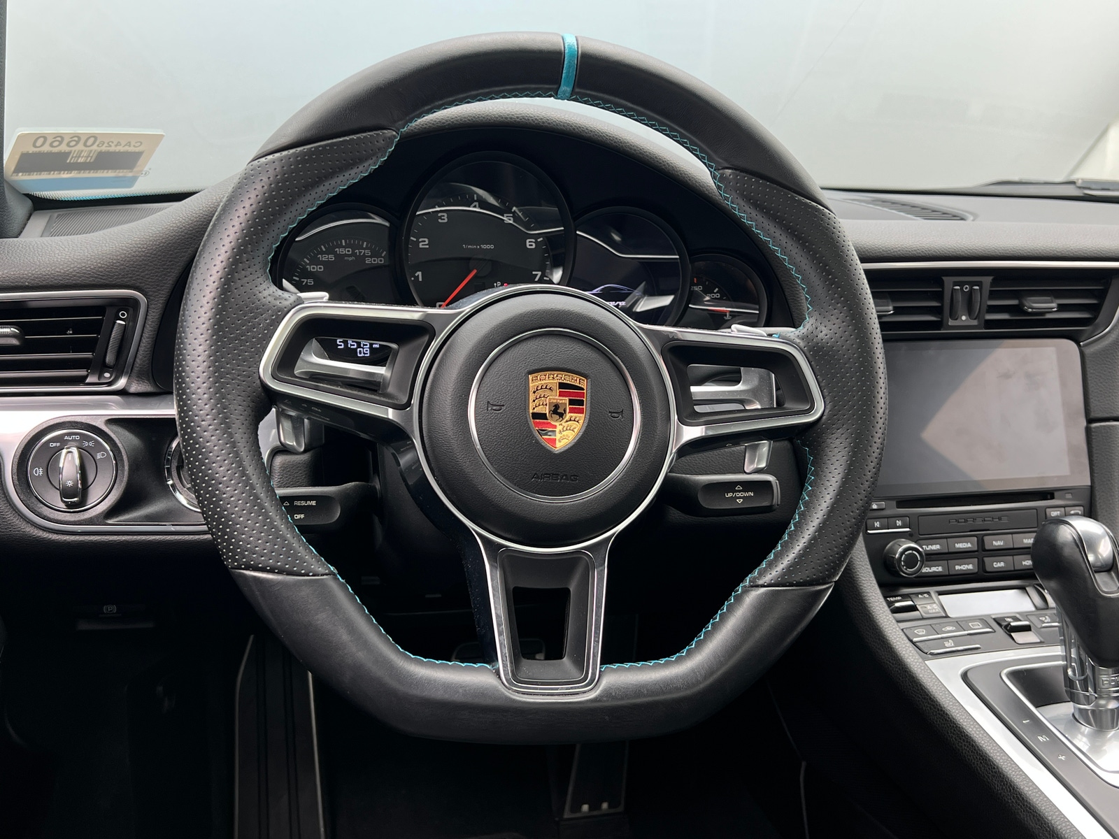 Thumbnail: 2018 Porsche 911 - 3