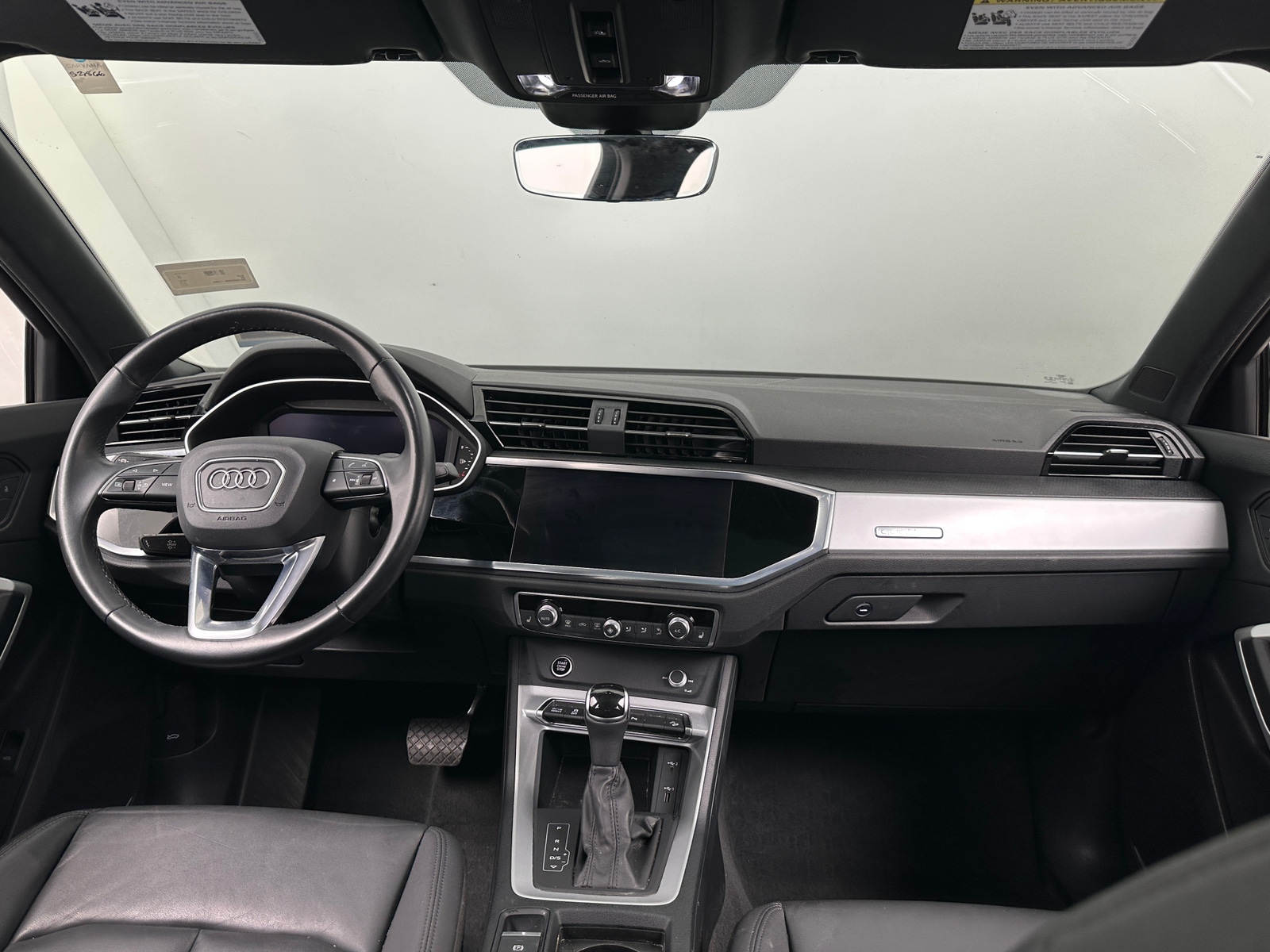 Thumbnail: 2021 Audi Q3 - 2