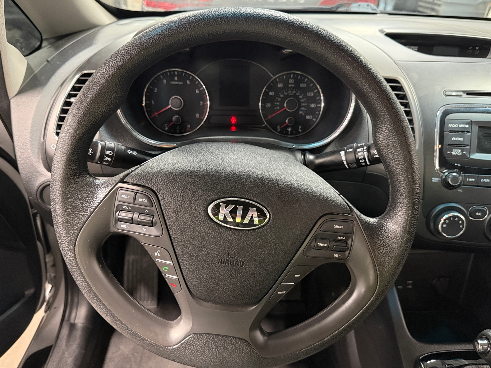 Thumbnail: 2018 Kia Forte - 5