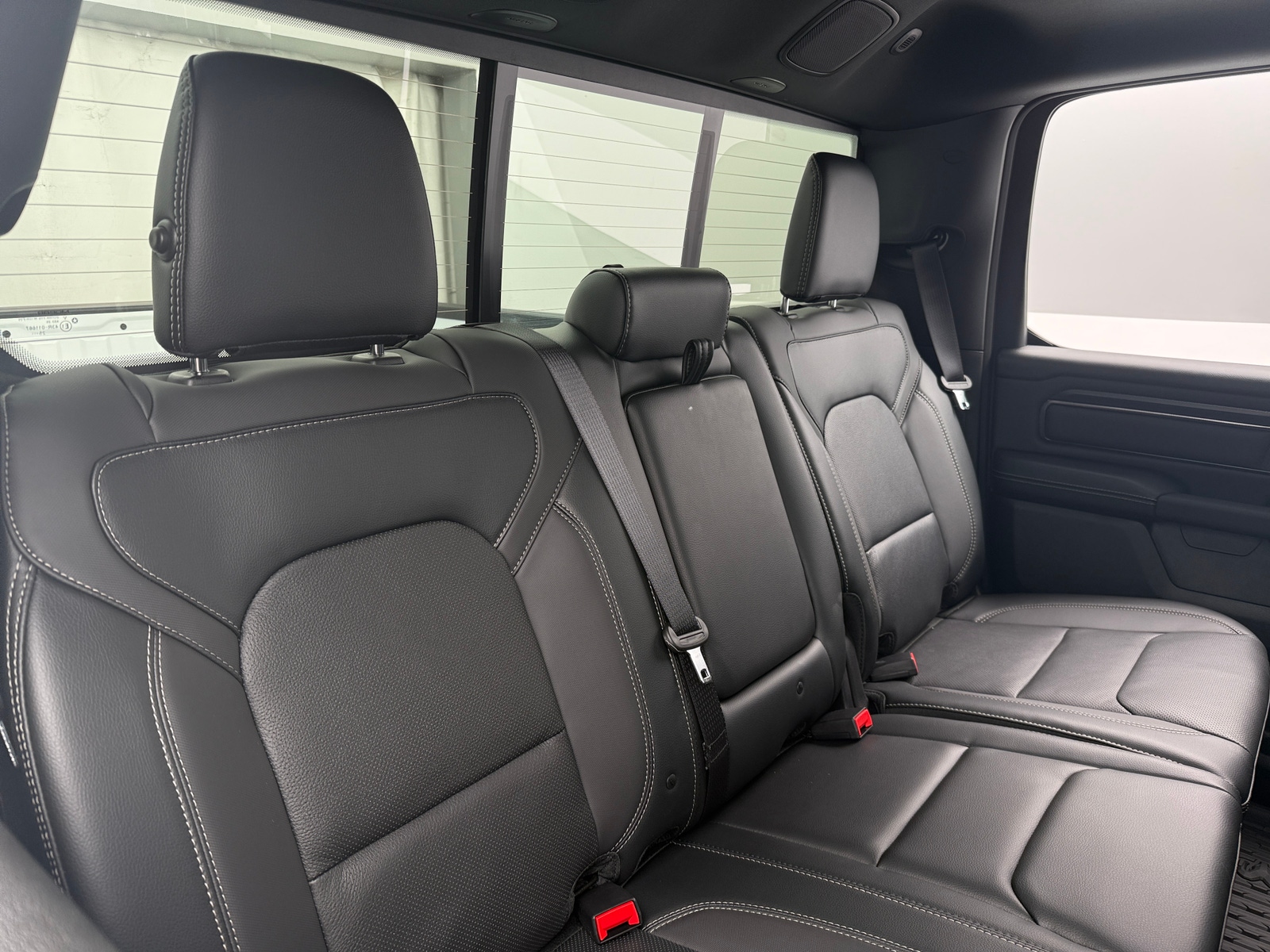 Thumbnail: 2026 RAM 1500 - 5