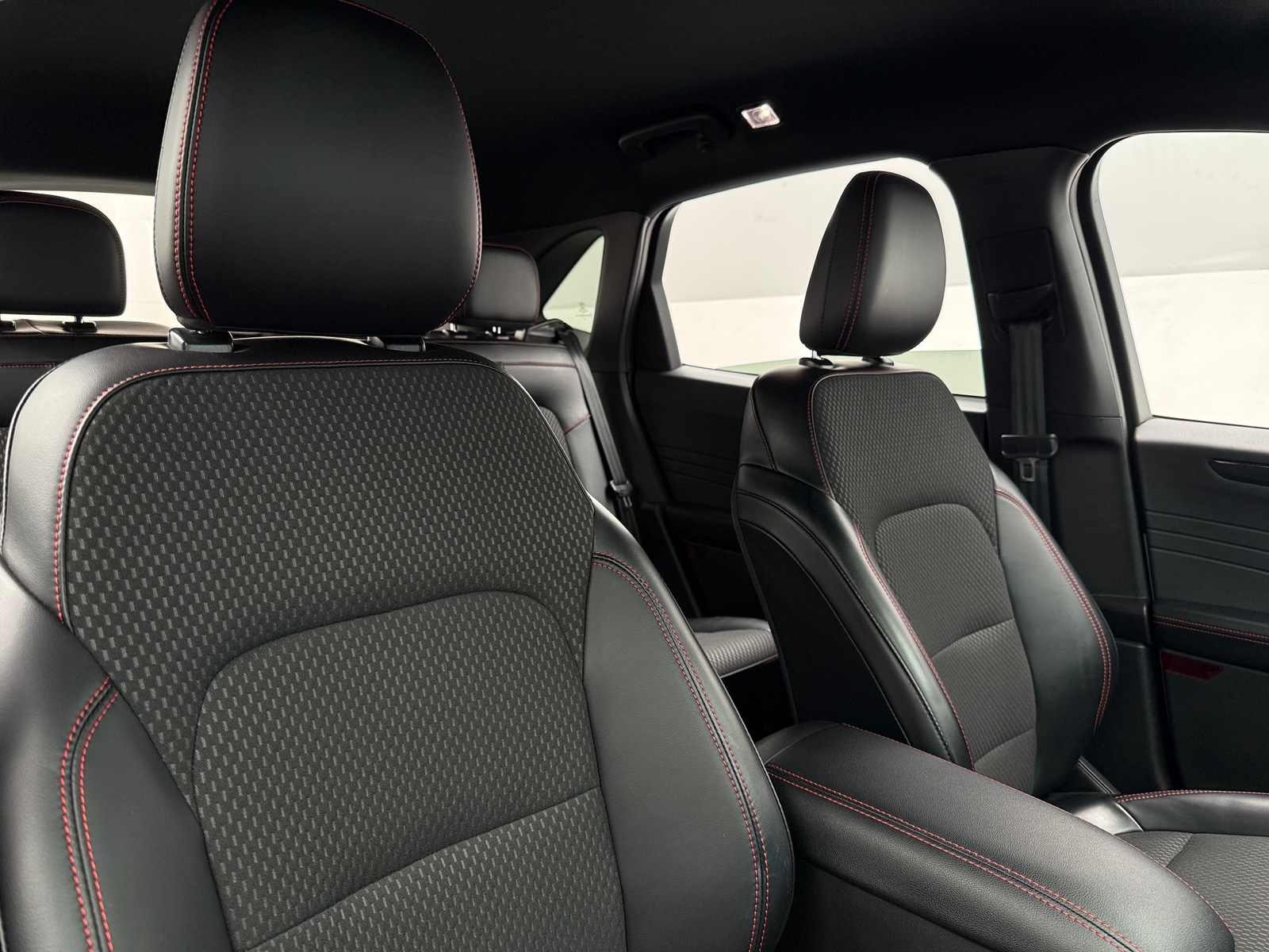 Thumbnail: 2023 Ford Escape - 2