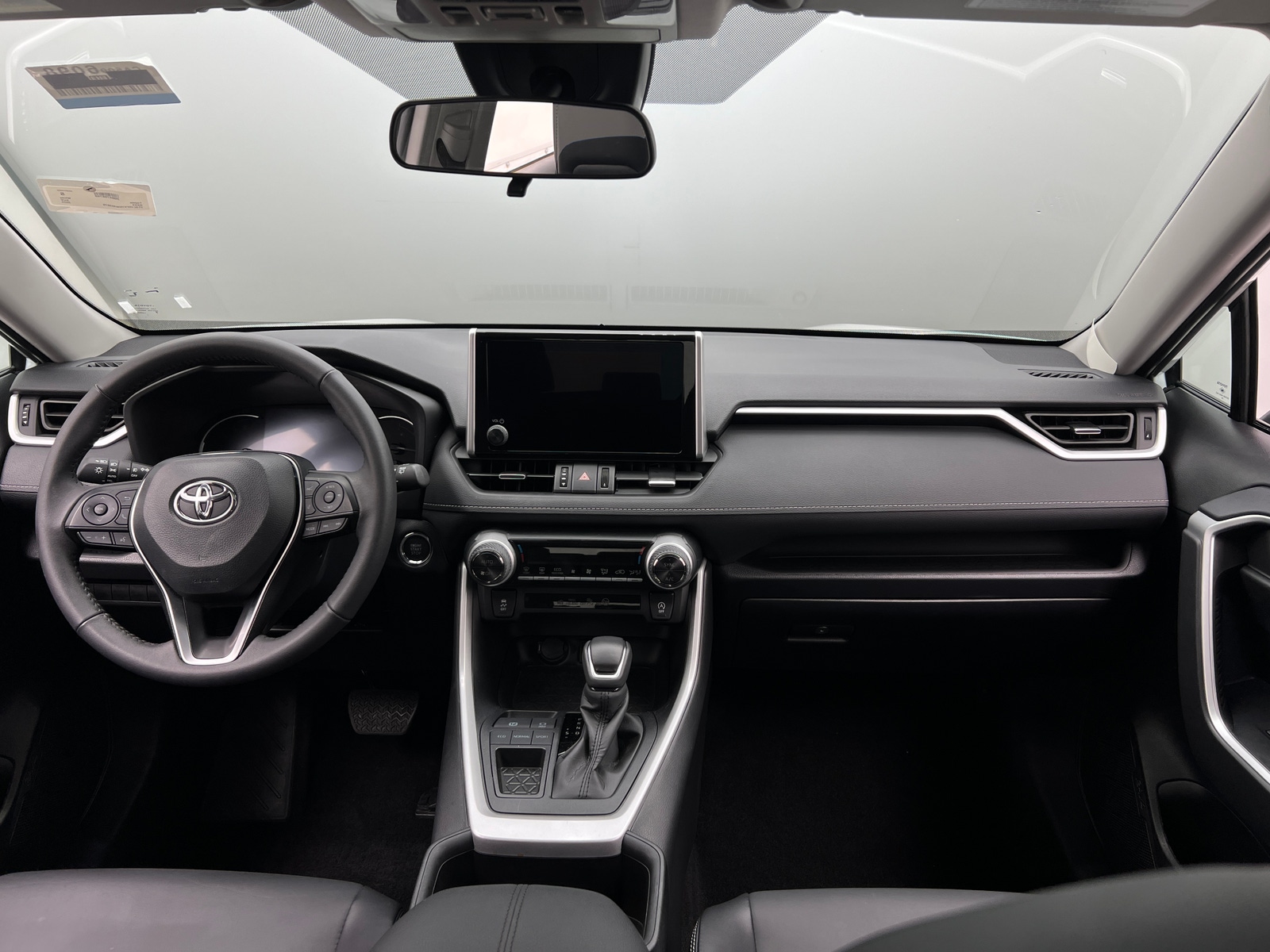 Thumbnail: 2025 Toyota RAV4 - 2