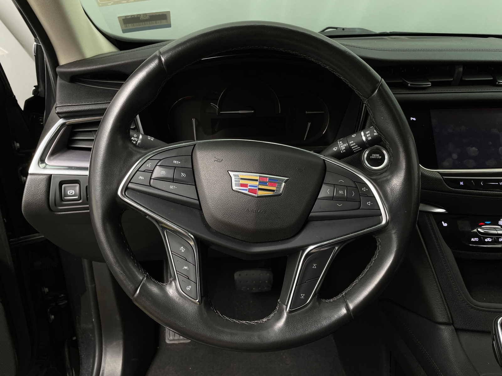 Thumbnail: 2019 Cadillac XT5 - 4