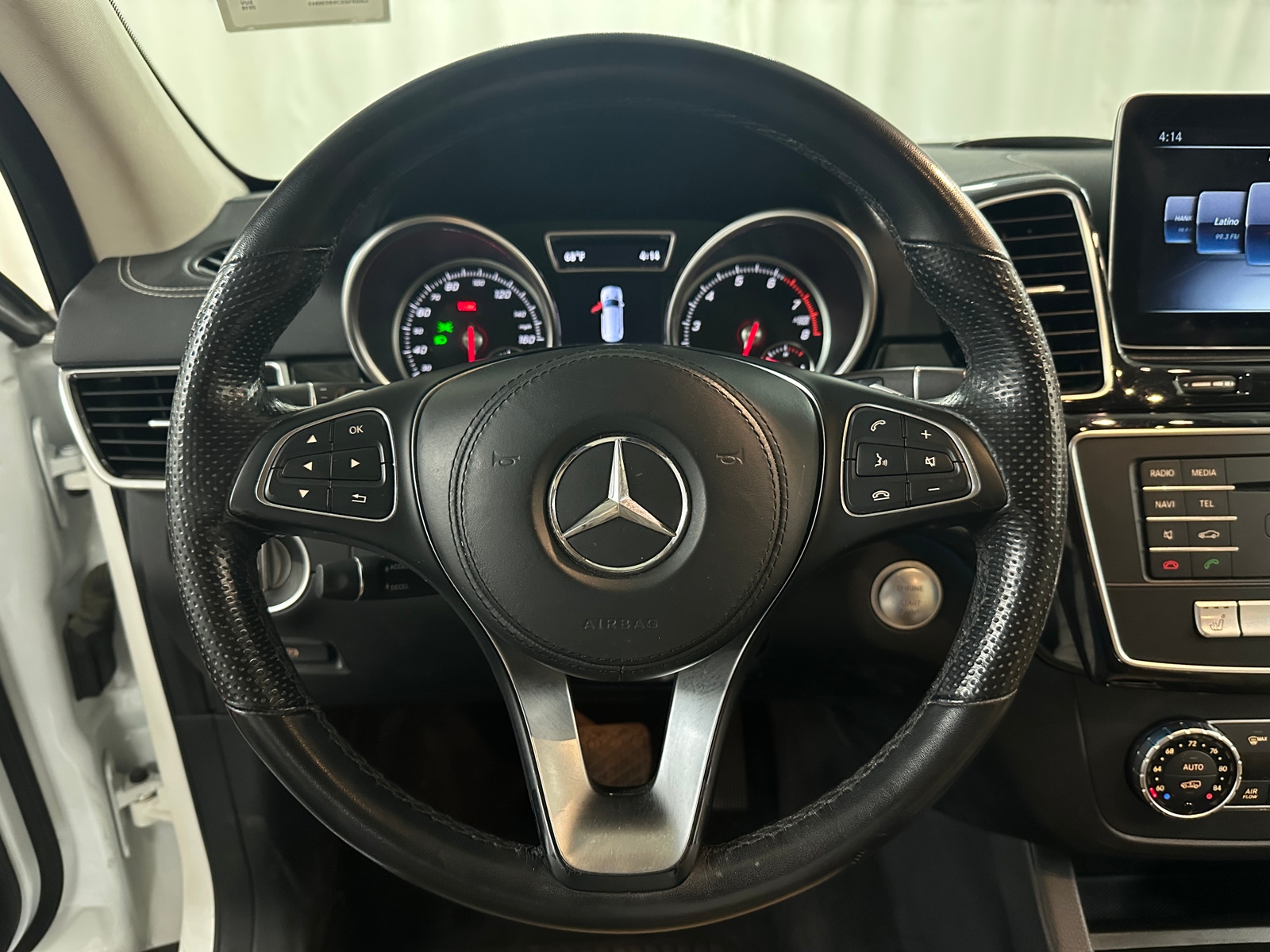 Thumbnail: 2019 Mercedes-Benz GLS - 4