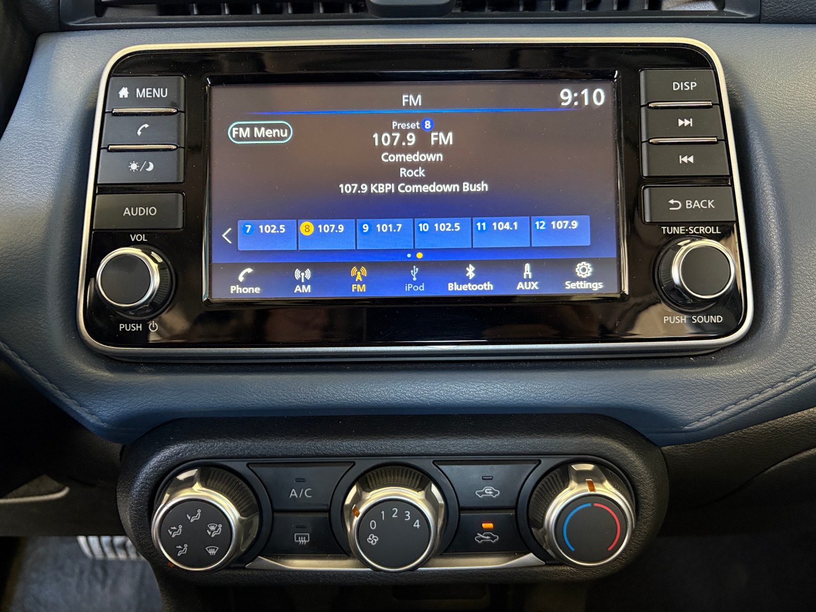 Thumbnail: 2025 Nissan Versa - 4