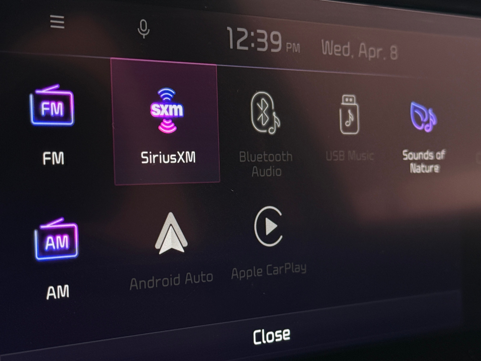 Thumbnail: 2023 Kia Sorento - 3