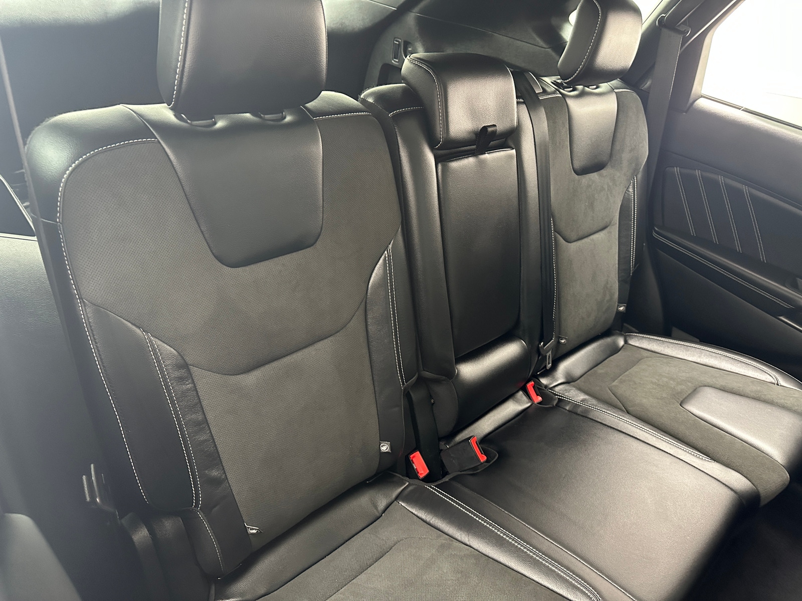 Thumbnail: 2022 Ford Edge - 6