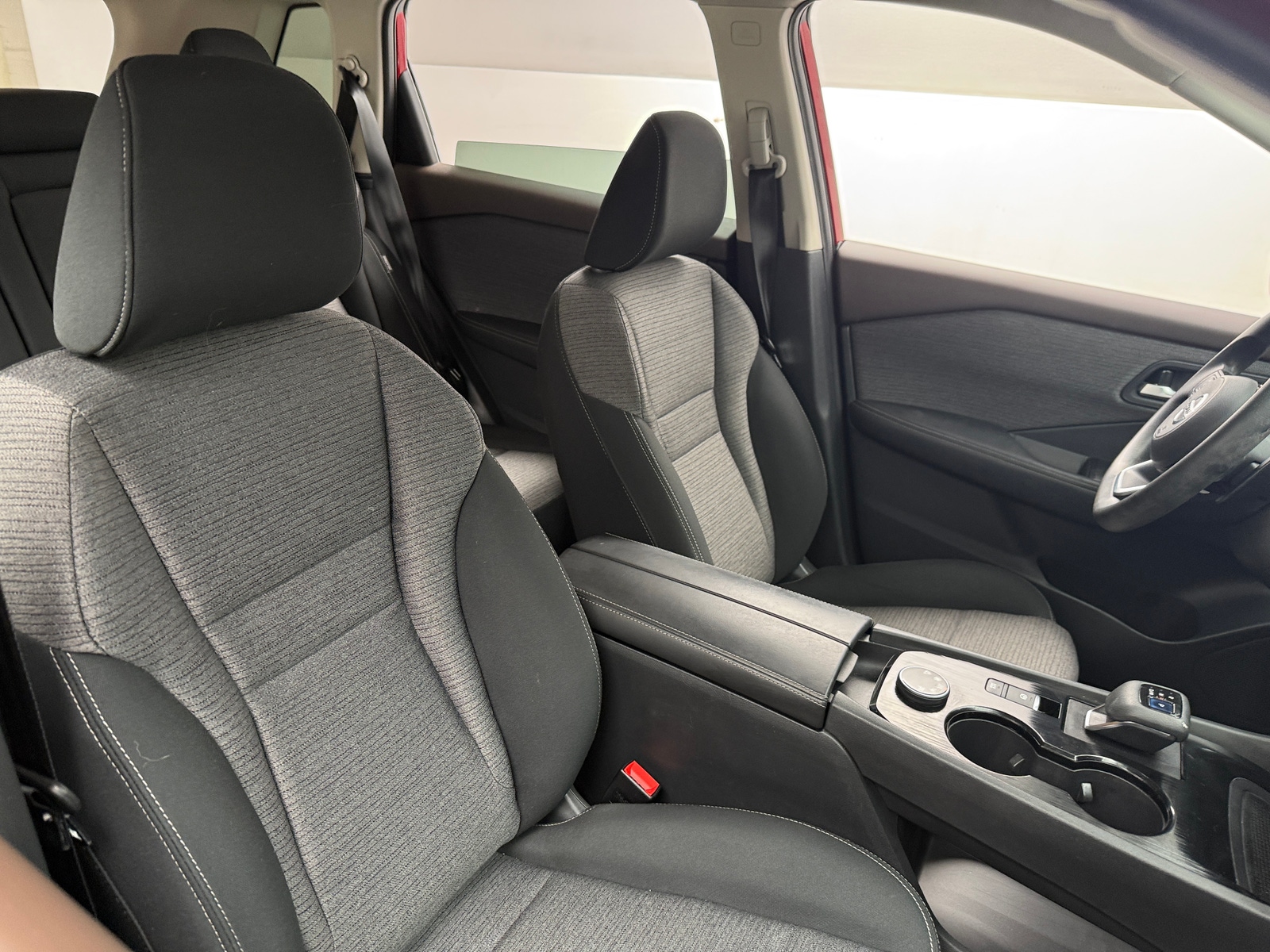 Thumbnail: 2021 Nissan Rogue - 2