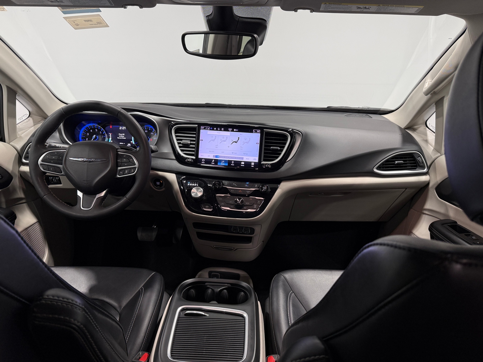 Thumbnail: 2024 Chrysler Pacifica - 2