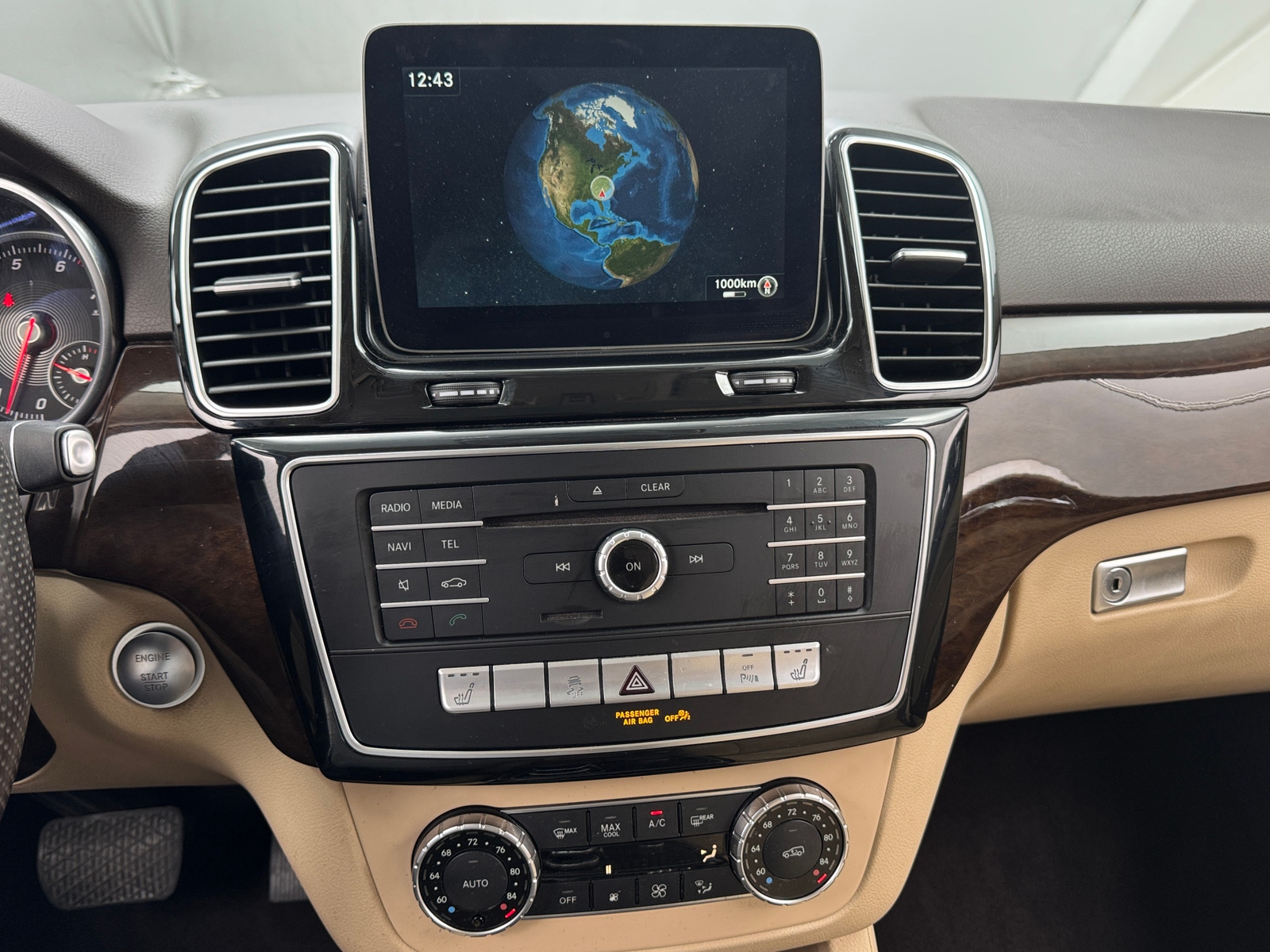 Thumbnail: 2018 Mercedes-Benz GLE - 3