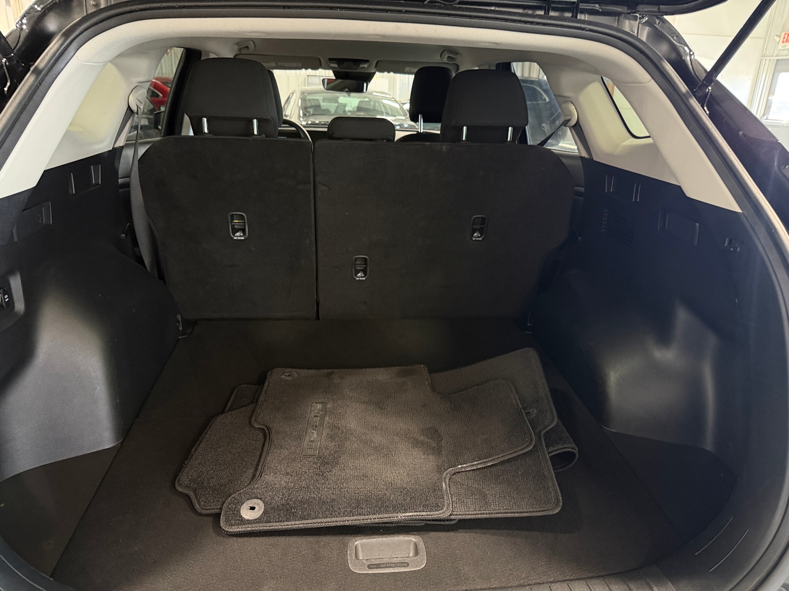 Thumbnail: 2025 Kia Sportage - 7