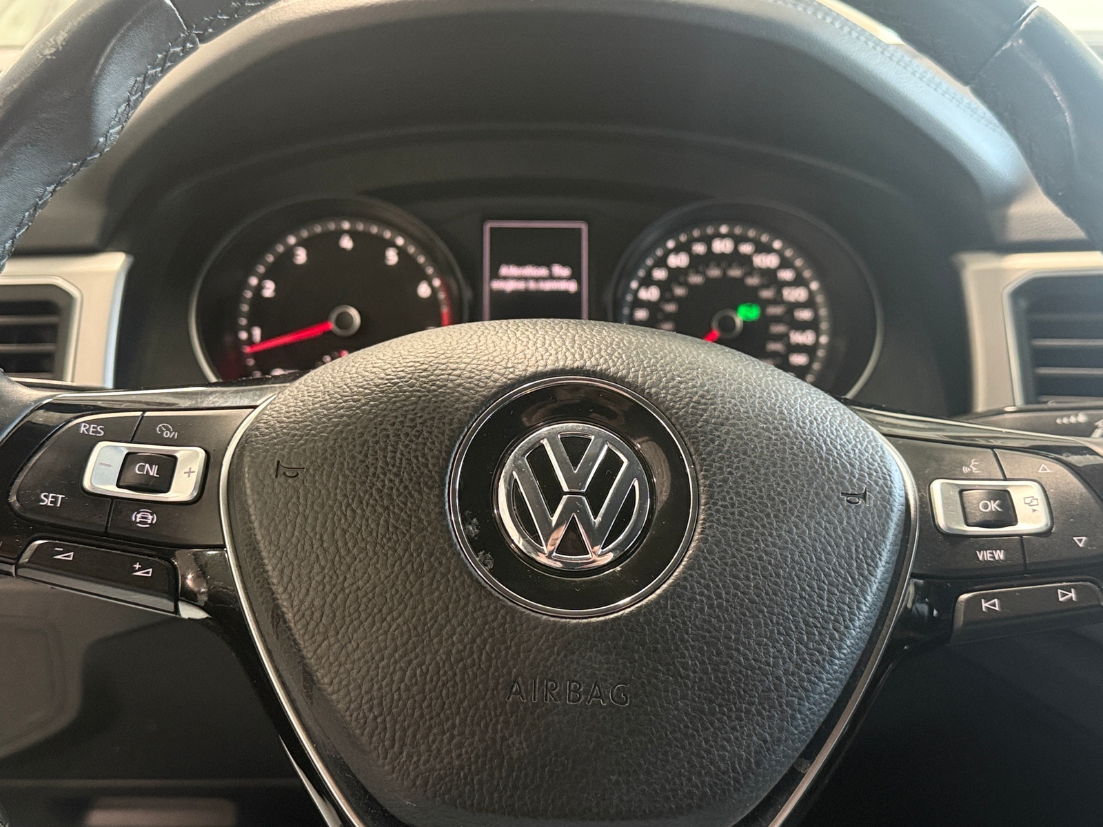 Thumbnail: 2019 Volkswagen Atlas - 4