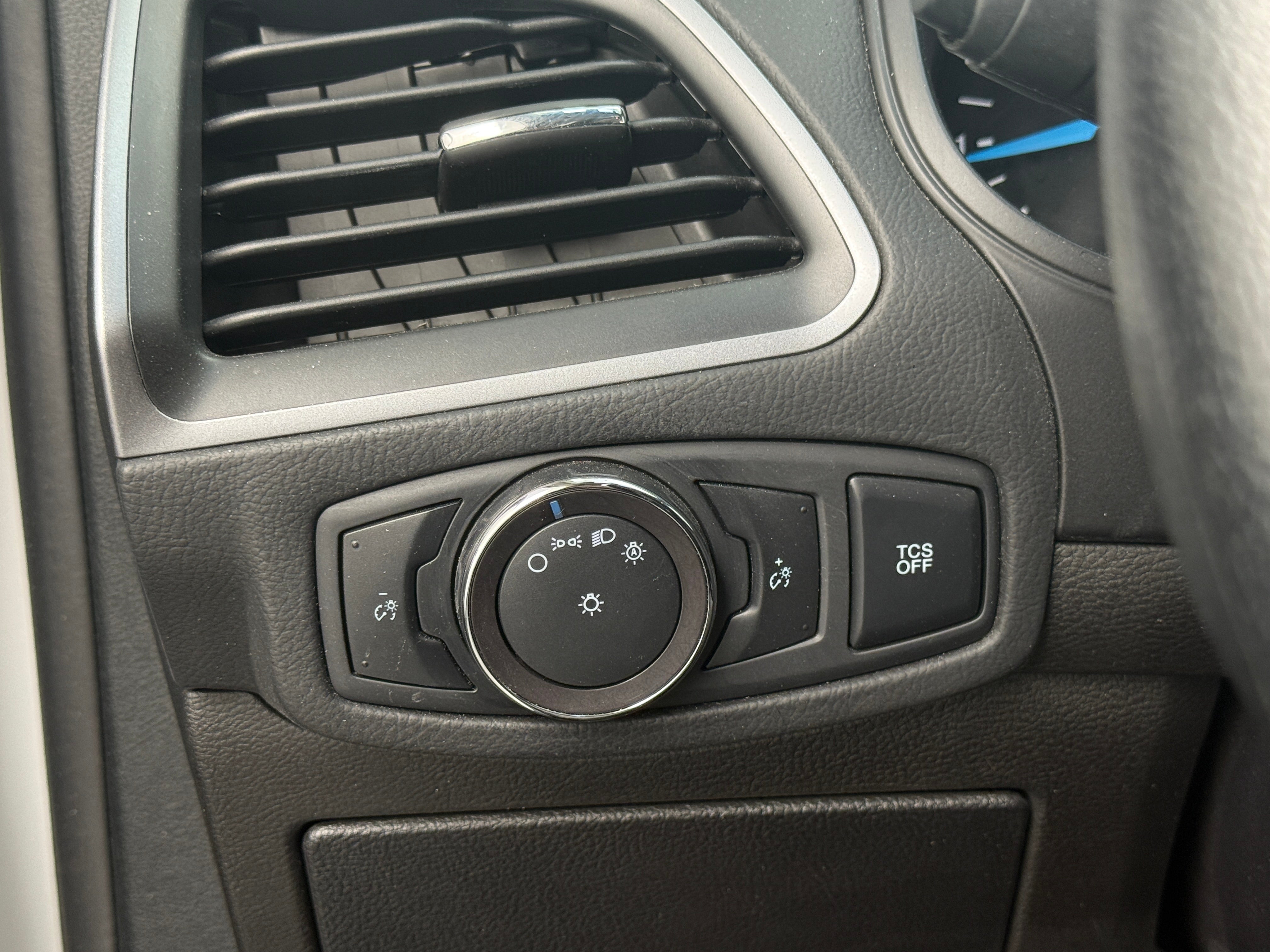 Used 2019 Ford Edge SE with VIN 2FMPK4G98KBB91717 for sale in Auburn, WA